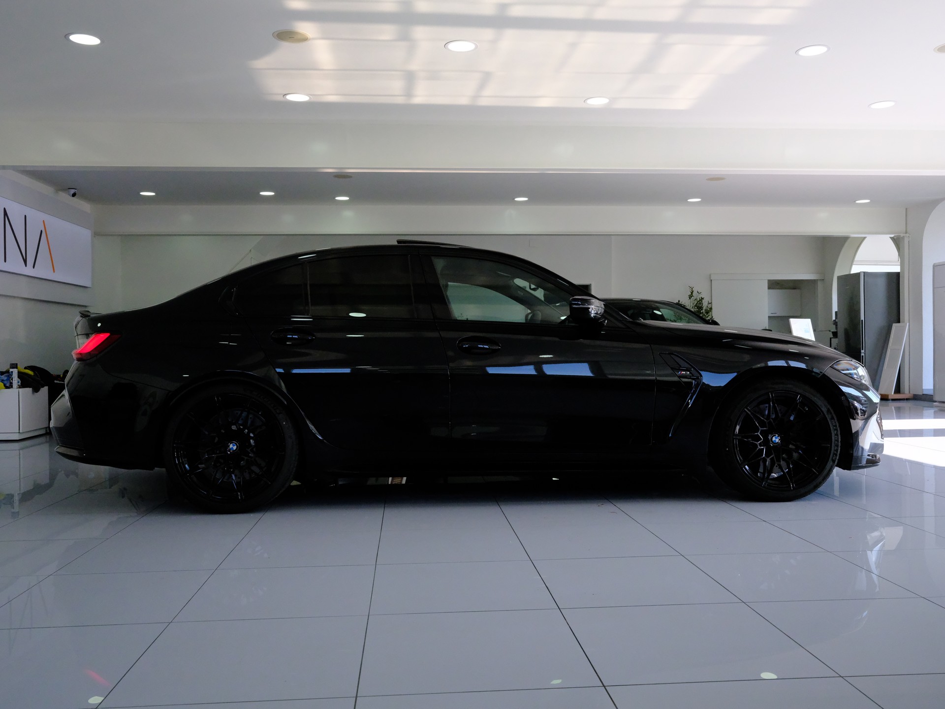 BMW M3 *CARBON-SCHALENSITZE*WERKSGARANTIE*ALCANTARA-LENKRAD*-image-7