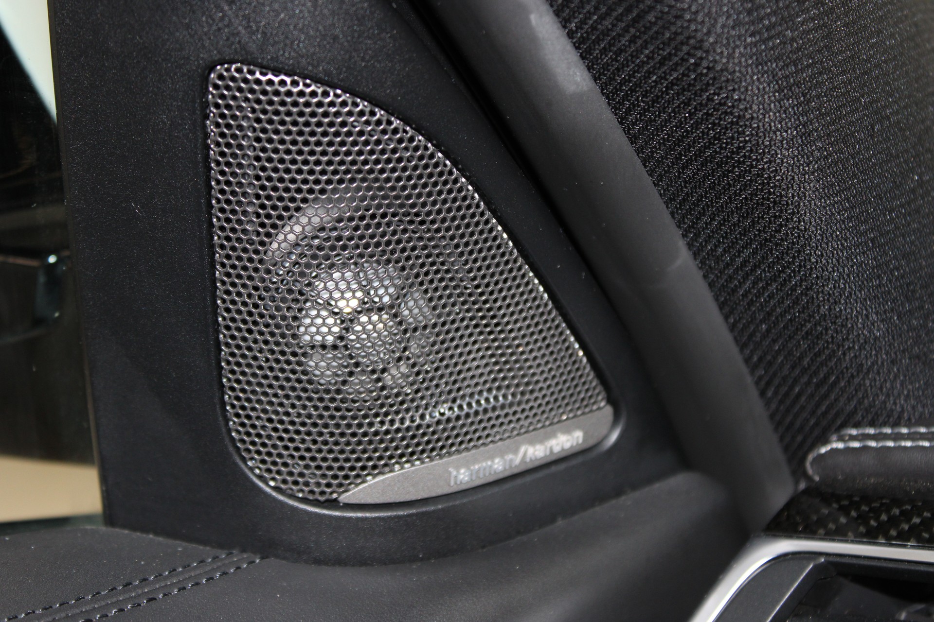 BMW M3 Drivelogic-image-13