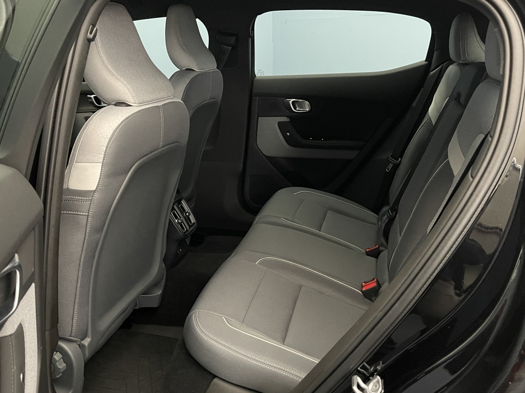 POLESTAR 2 Standard Range Single Motor-image-9