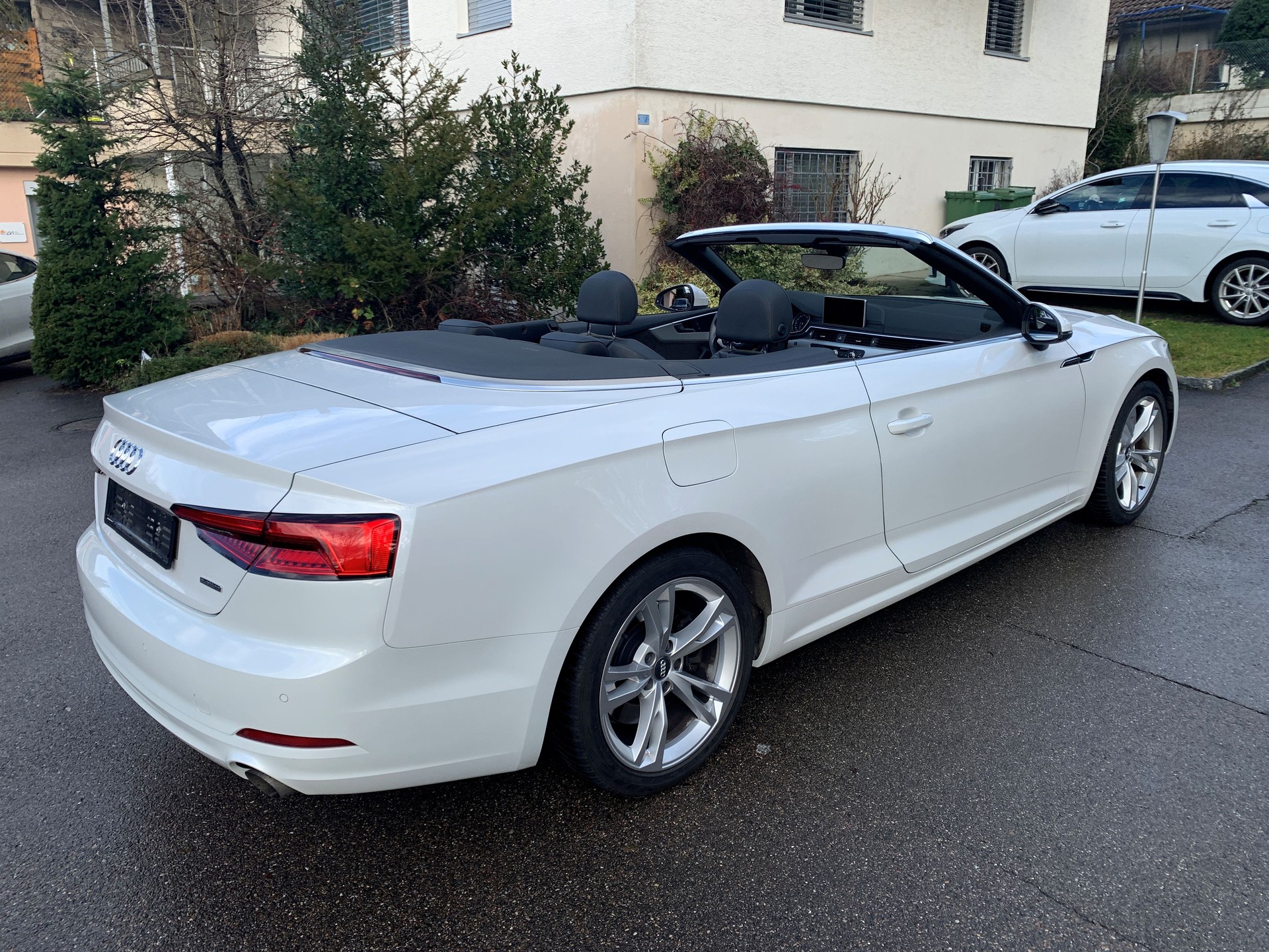 AUDI A5 Cabriolet 2.0 TFSI Sport quattro S-tronic-image-2