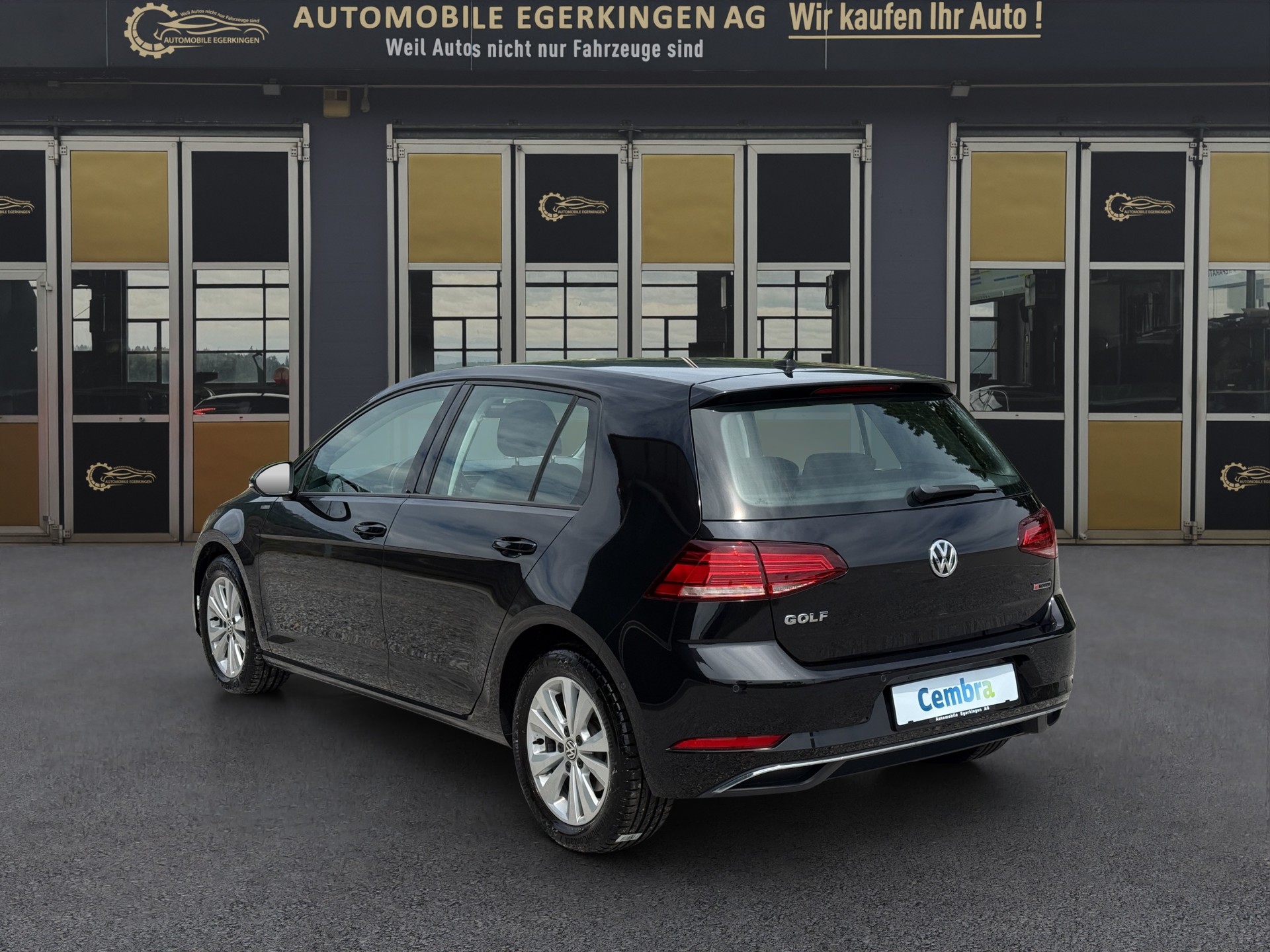 VW Golf 2.0 TDI Comfortline Swiss Line Limited 4M-image-6
