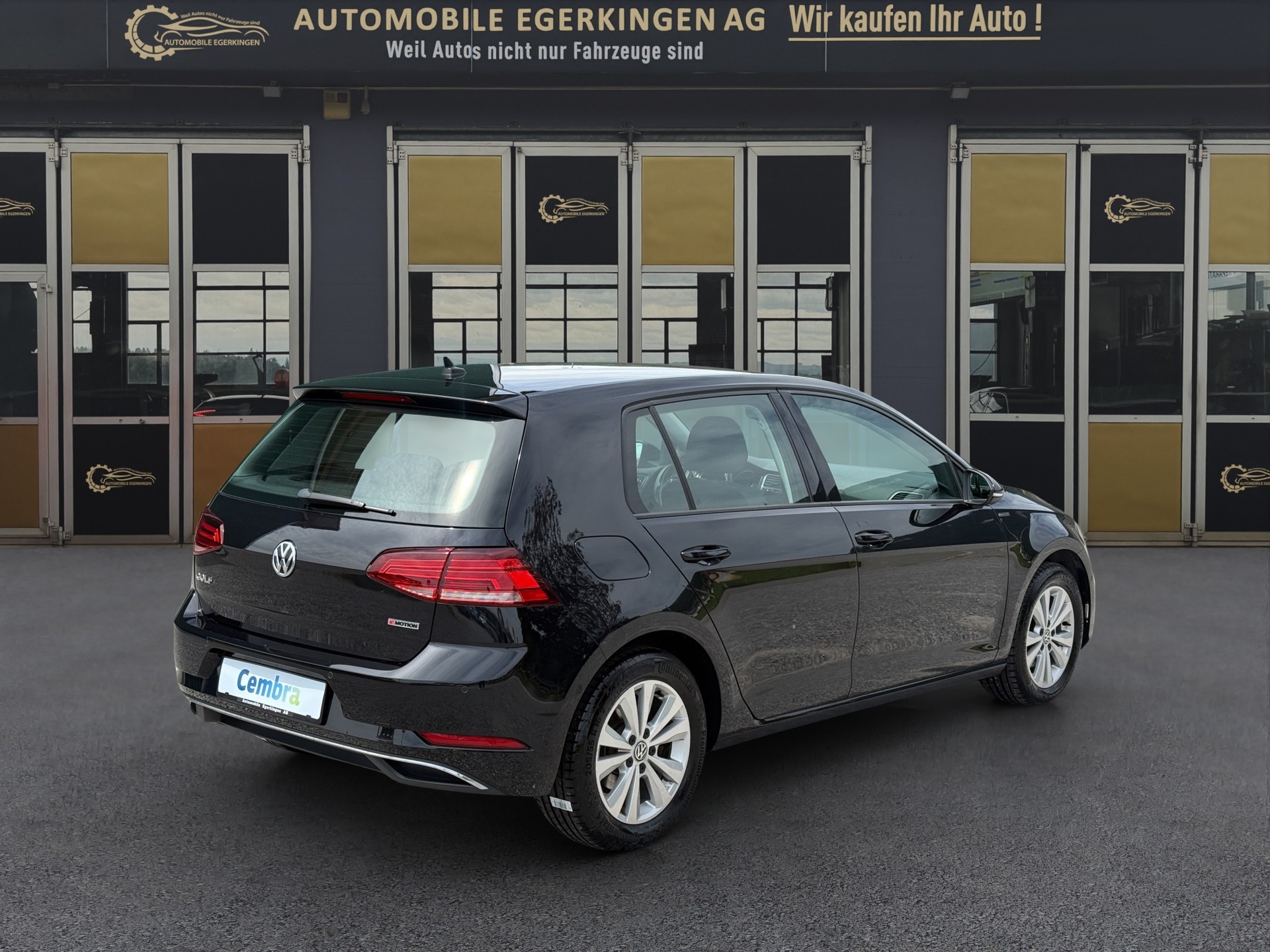 VW Golf 2.0 TDI Comfortline Swiss Line Limited 4M-image-4