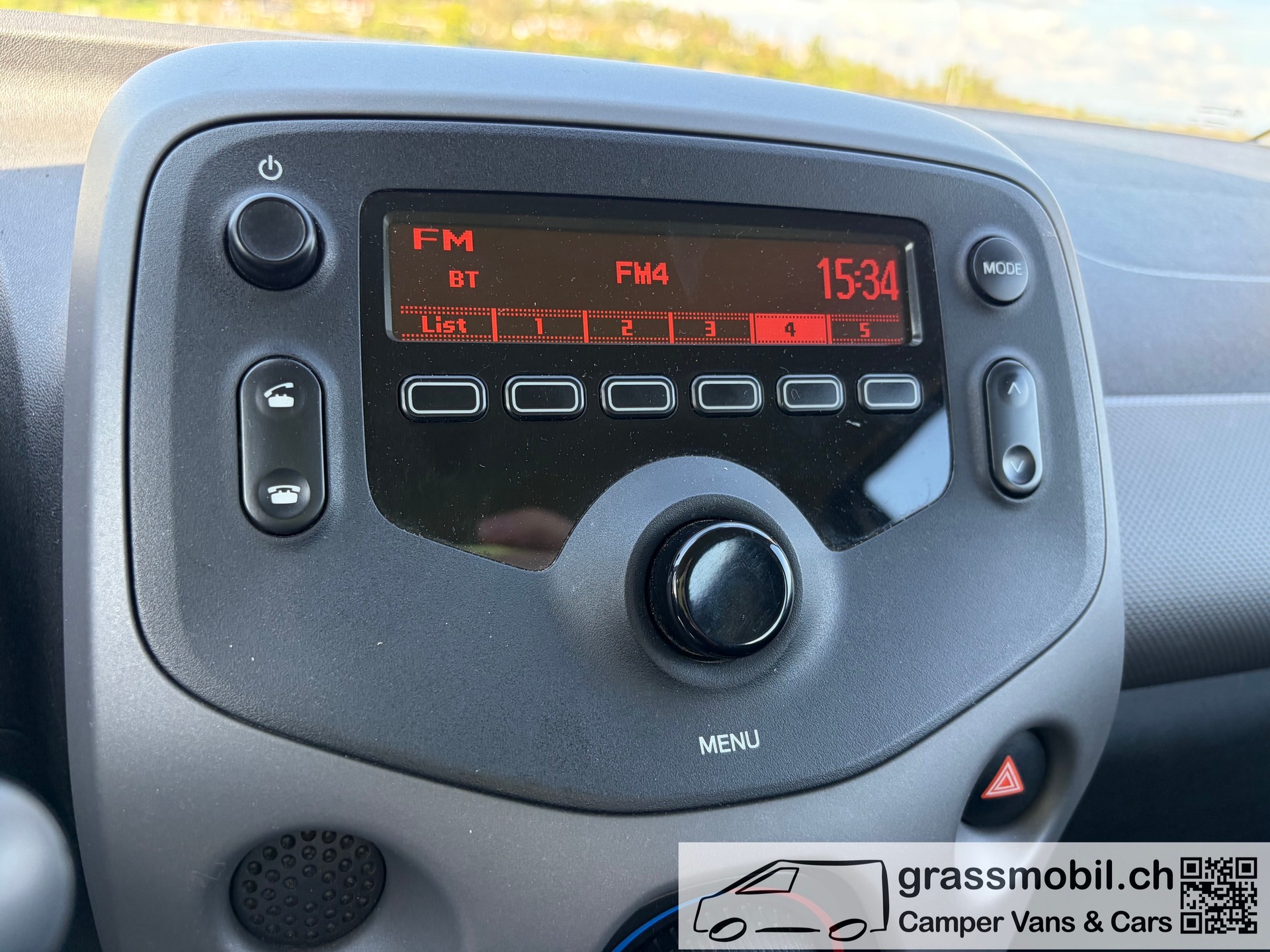 PEUGEOT 108 e-1.0 VTi Stop&Start Active-image-11