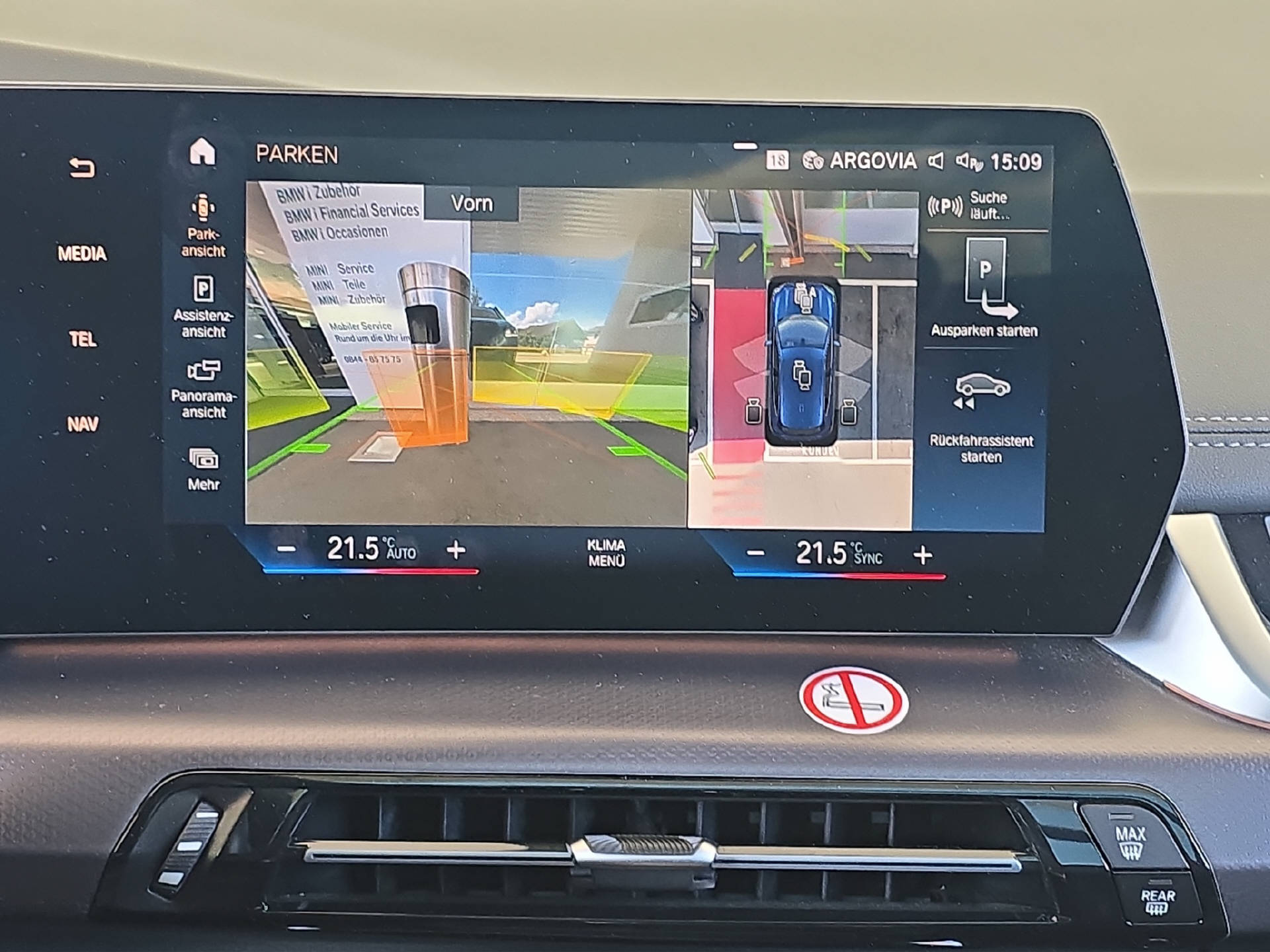 BMW 230e xDrive Active Tourer M Sport ** 24 Monate GARANTIE // 1'400 kg Anhängelast **-image-13