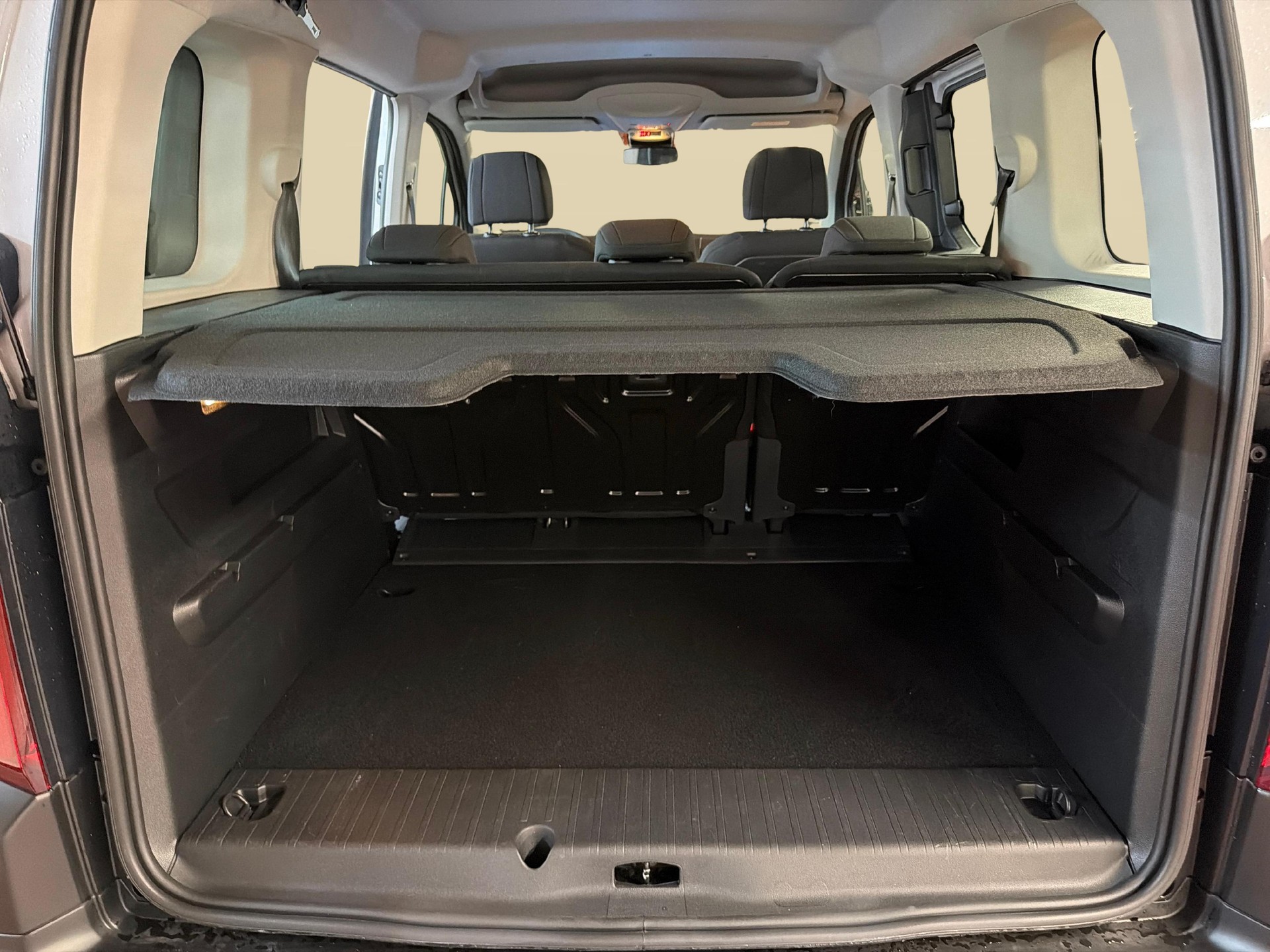 CITROEN e-Berlingo You-image-12