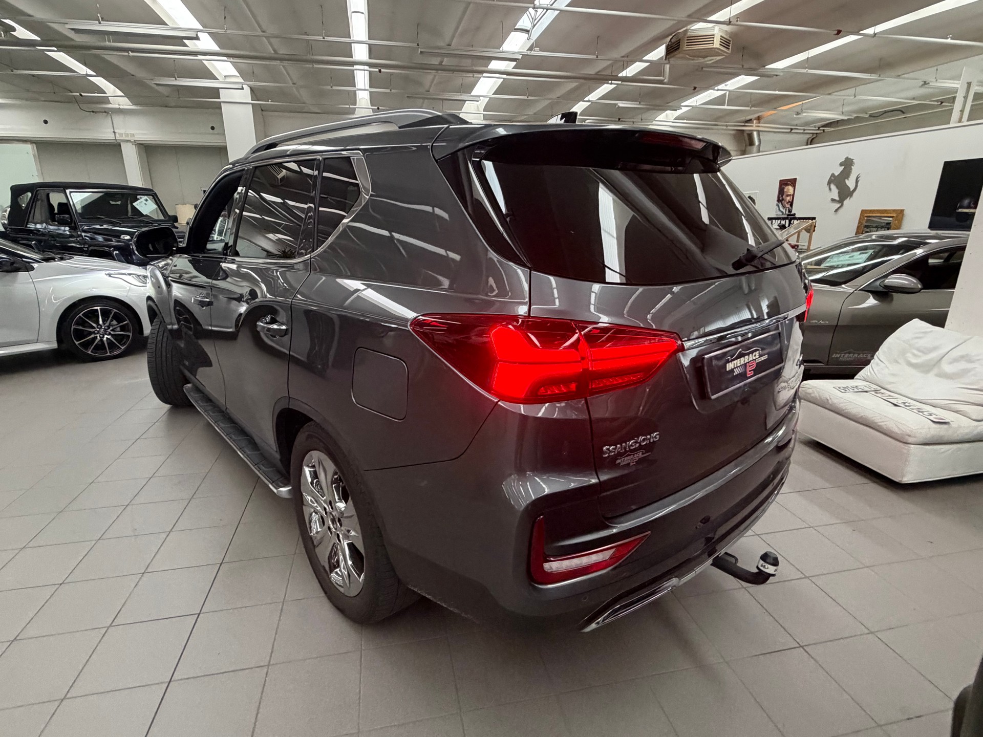 KGM-SsangYong Rexton 2.2 CRDi 7 Pl. Sapphire 4WD AT-image-3