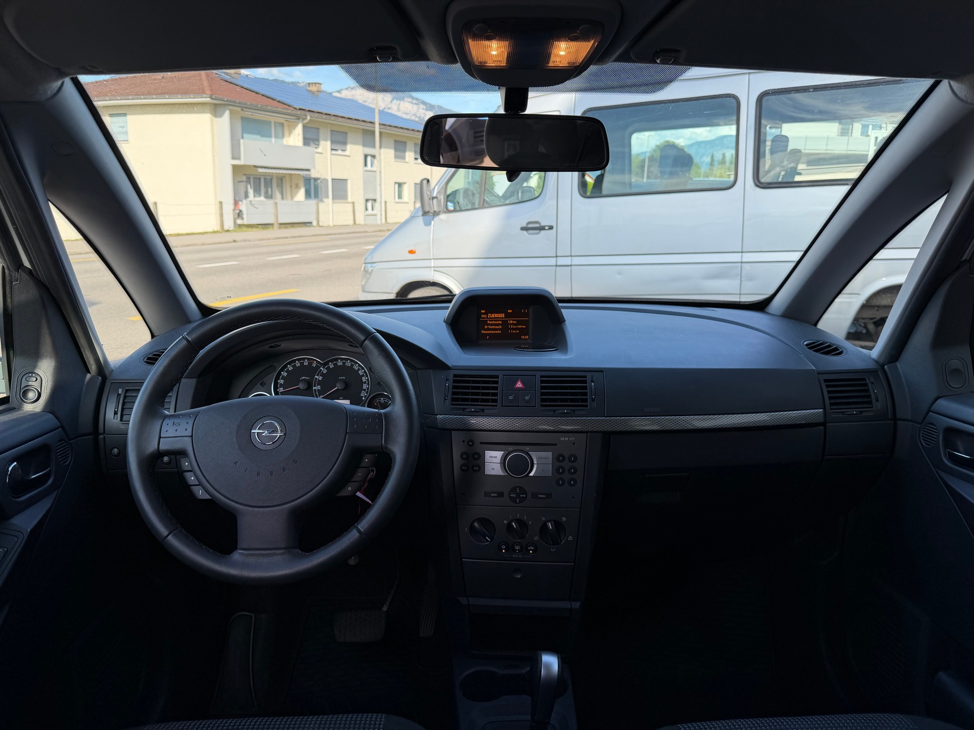 OPEL Meriva 1.6i-16 TP Edition Easytronic-image-5