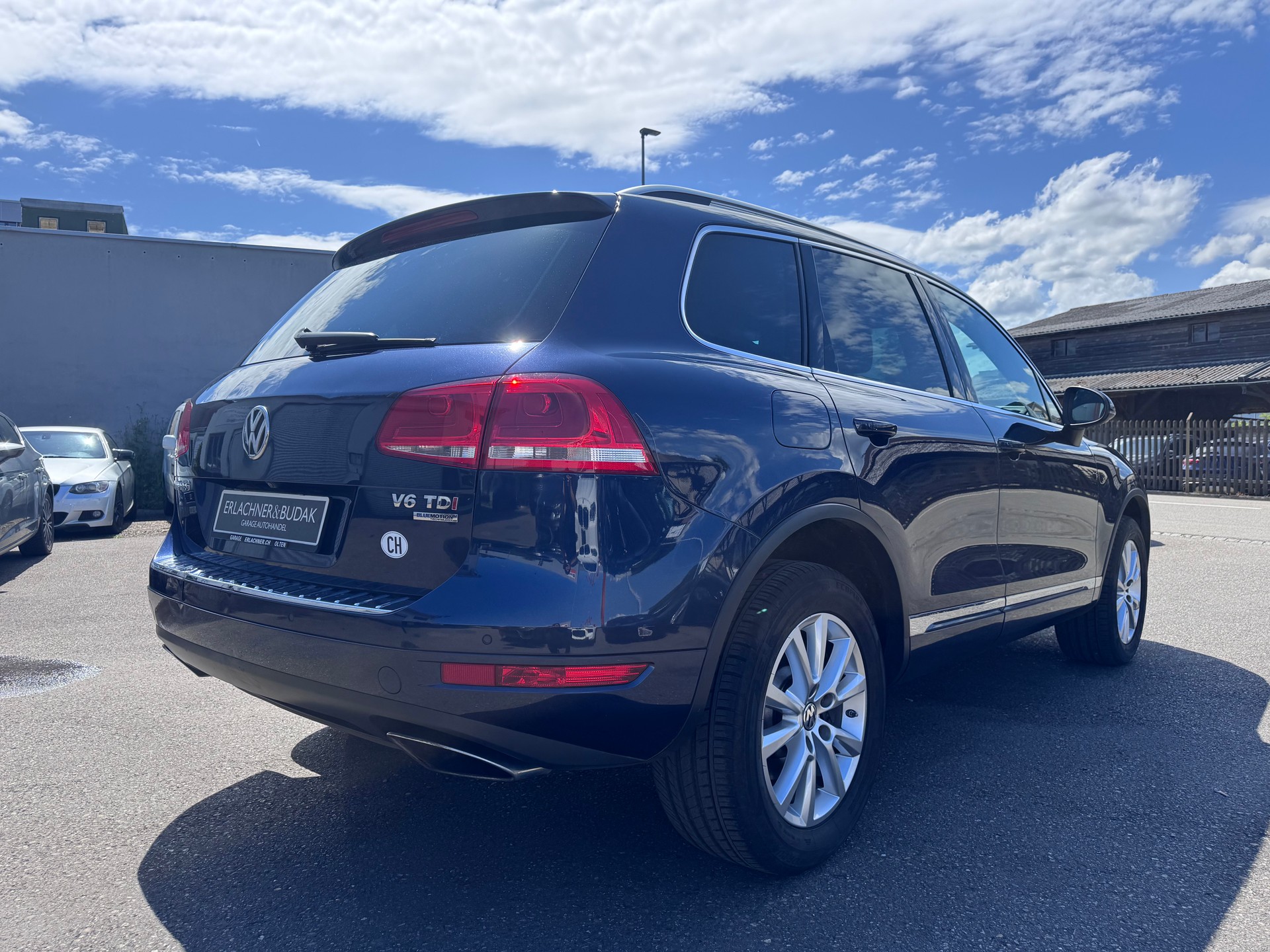 VW Touareg 3.0 TDI BlueMotion Technology Tiptronic-image-4