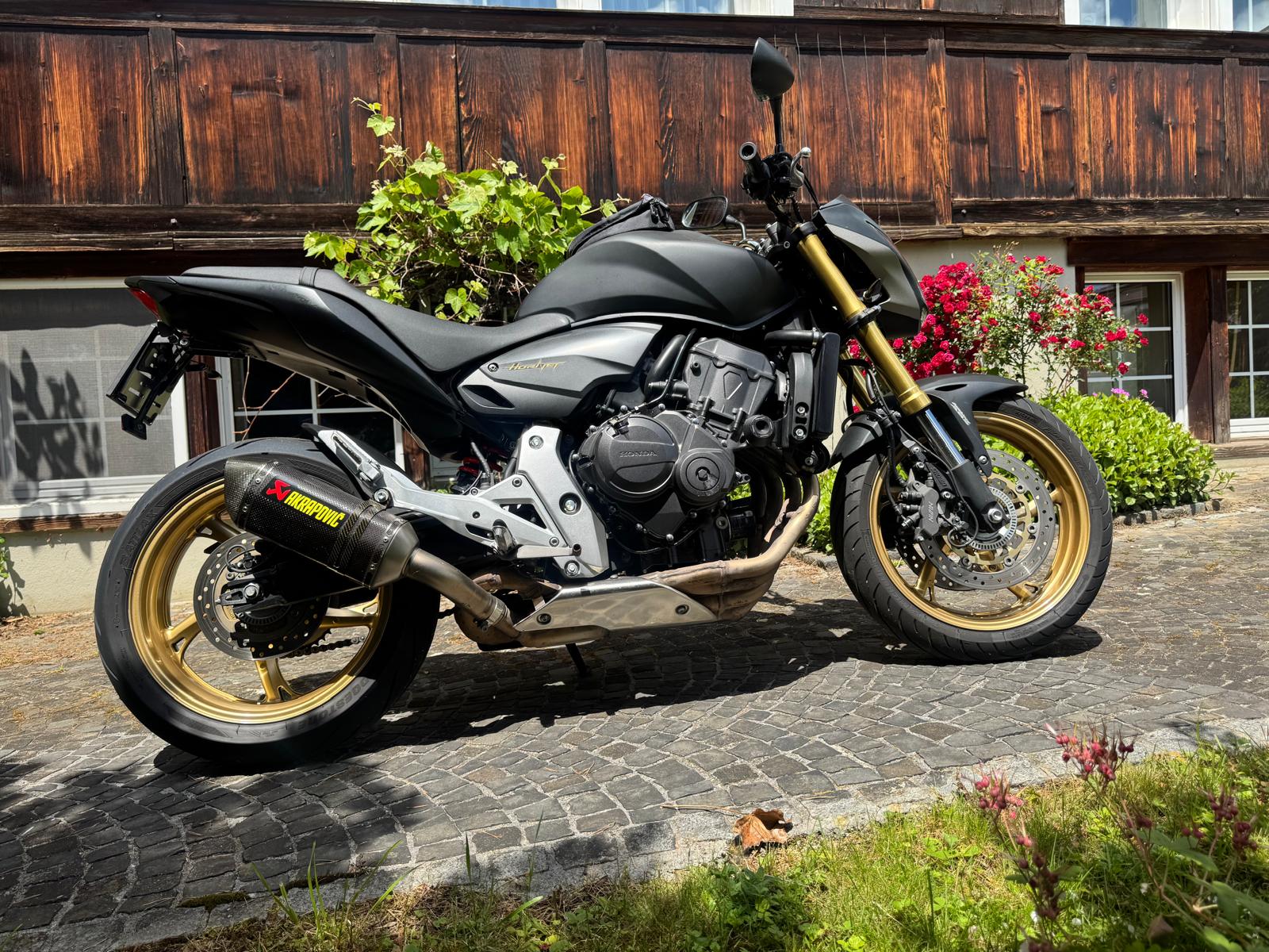 HONDA CB 600 F ABS Hornet-image-1