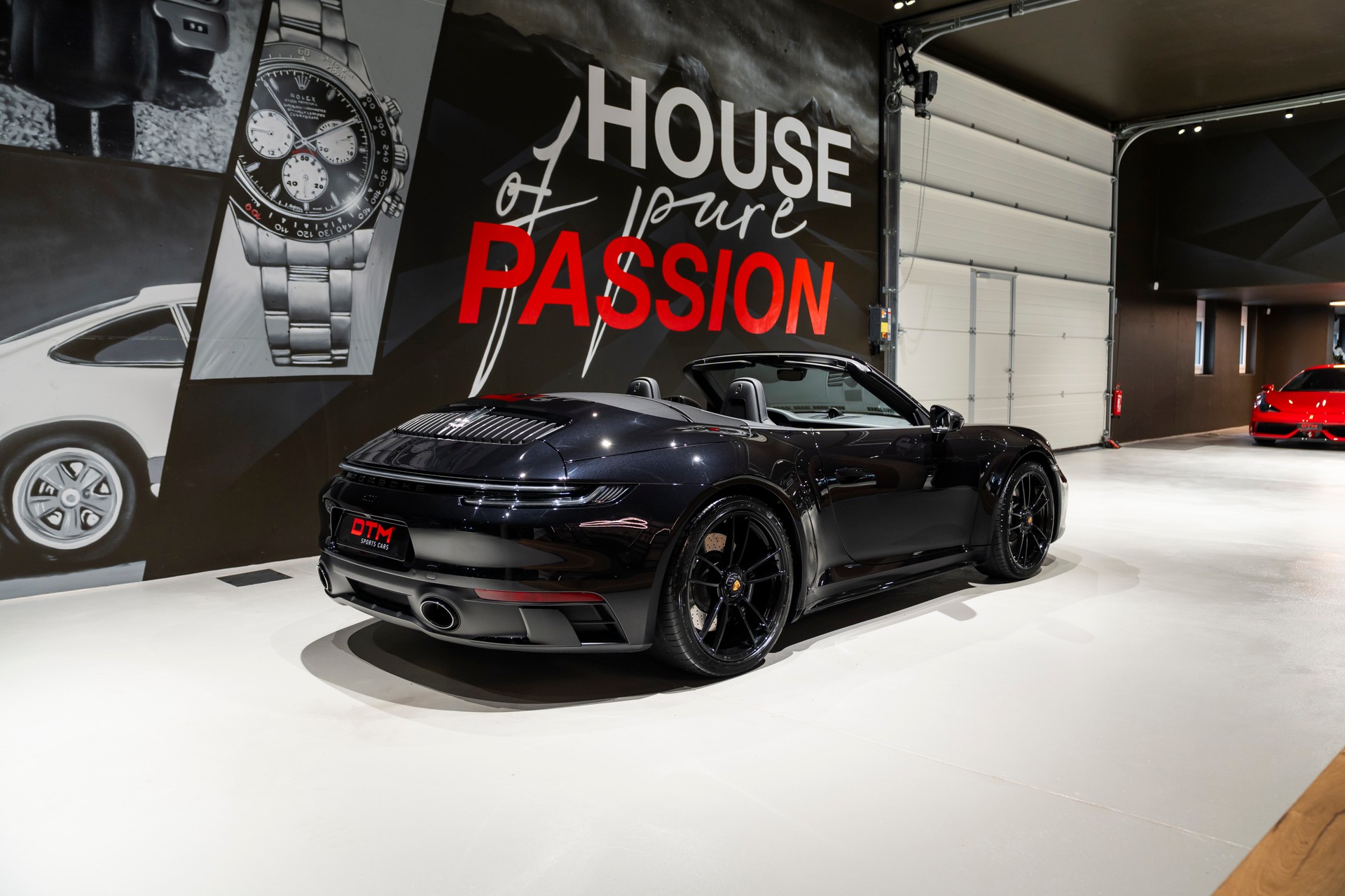 PORSCHE 911 Carrera 4 GTS Cabriolet PDK-showroom-element-3