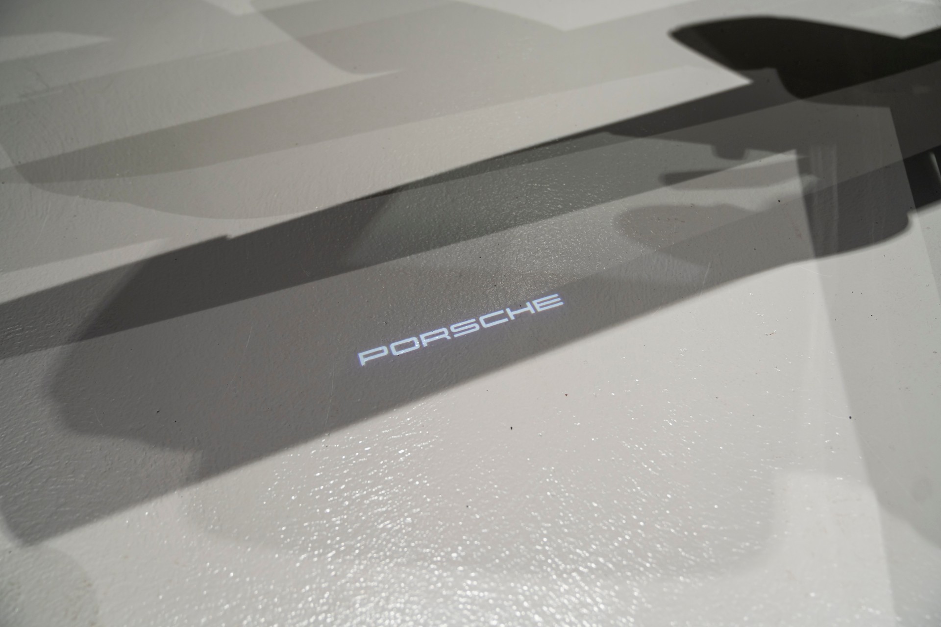PORSCHE 911 Carrera 4 GTS Cabriolet PDK-image-17