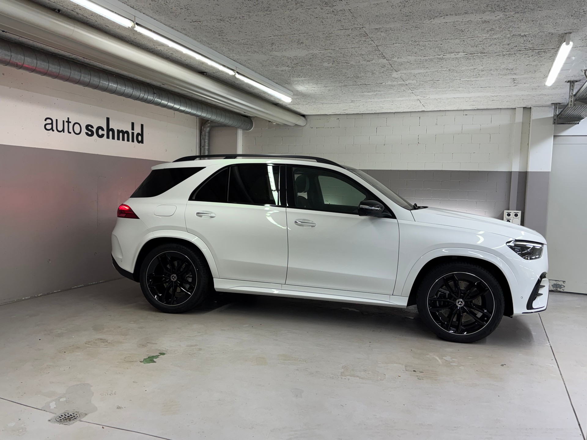 MERCEDES-BENZ GLE 450 d 4Matic-showroom-element-1
