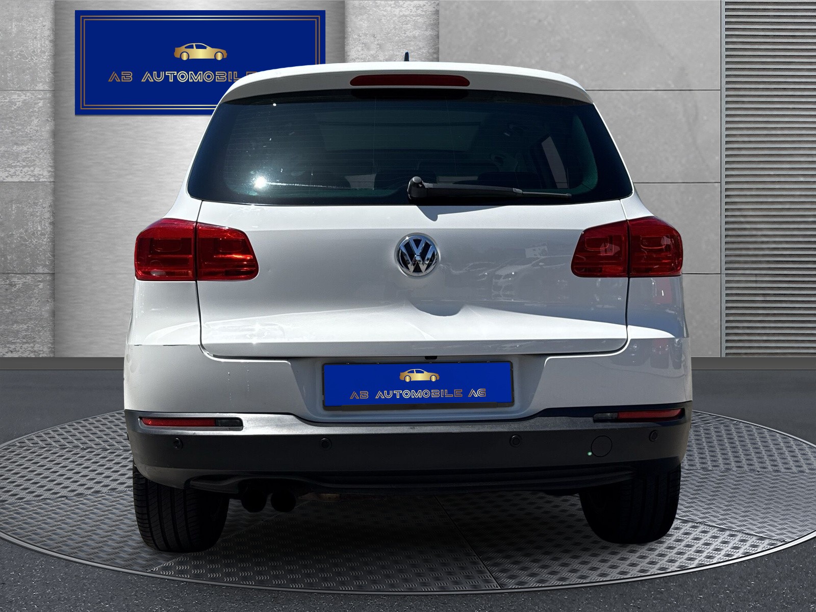 VW Tiguan 2.0 TSI Sport&Style 4Motion DSG-image-5