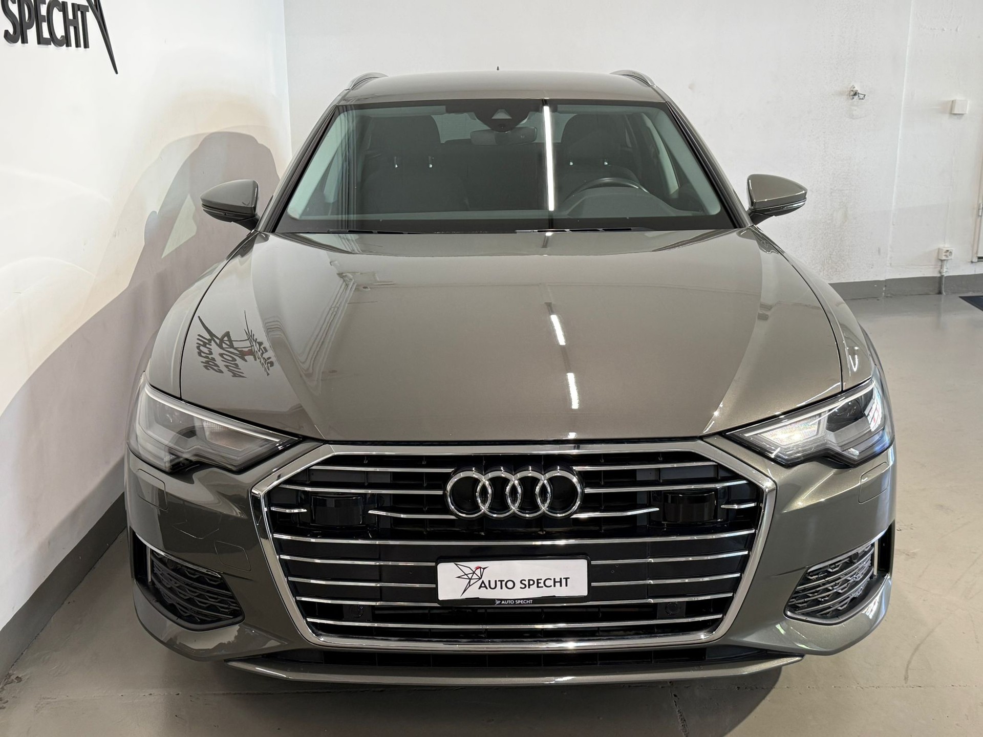AUDI A6 Avant 45 TFSI Design S-tronic-showroom-element-2