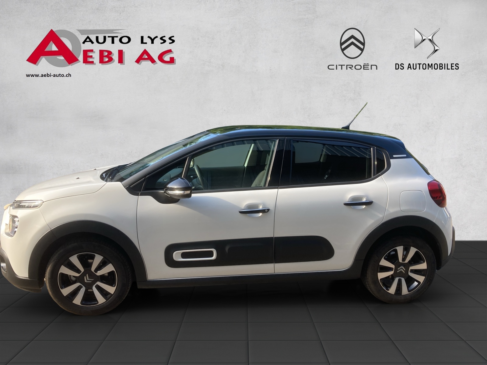 CITROEN C3 1.2i PureTech Swiss Edition EAT6-showroom-element-2