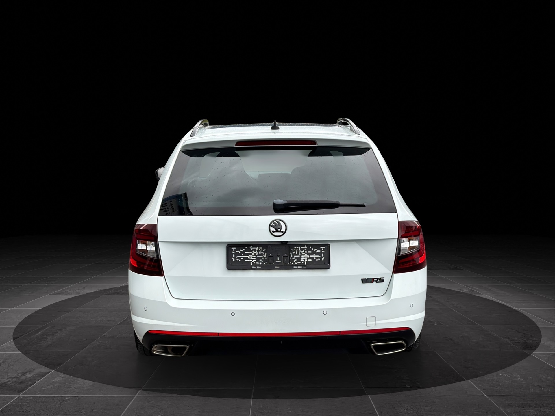 VW Golf 2.0 TSI GTI DSG-showroom-element-2