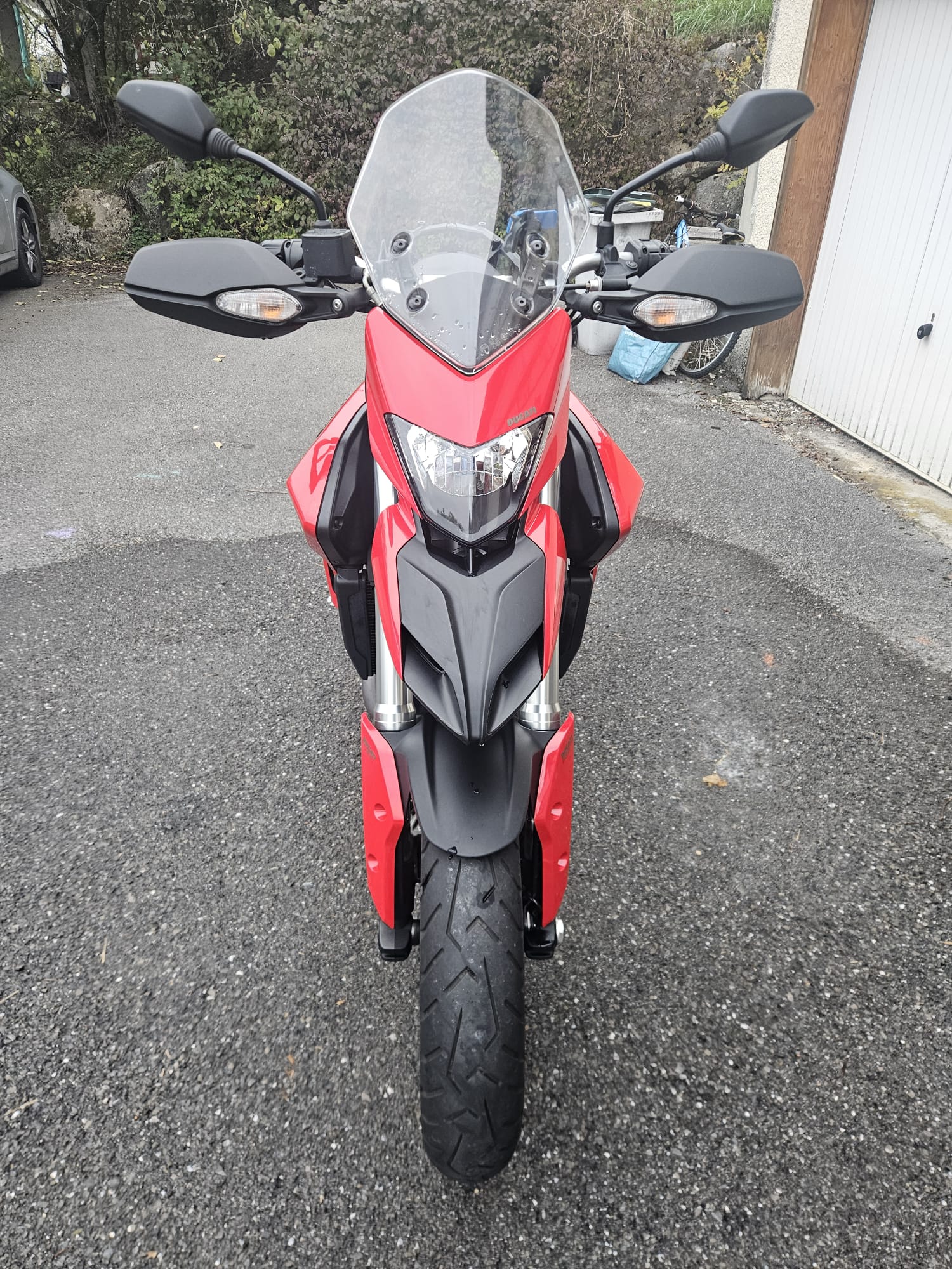 DUCATI Hyperstrada 821-image-0