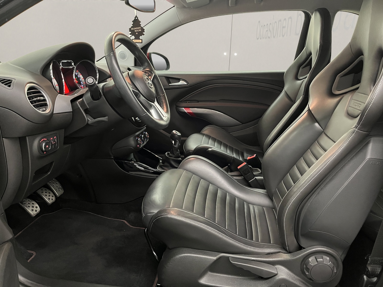 OPEL Adam 1.4i Turbo S S/S-image-6