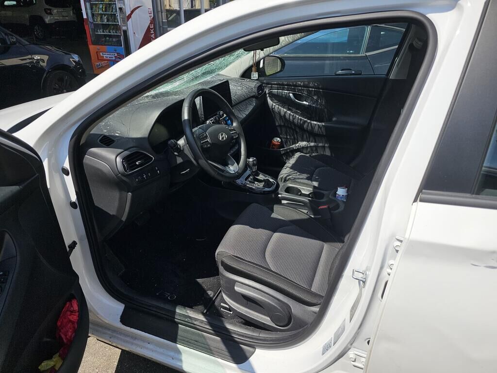 HYUNDAI i30 Wagon 1.0 T-GDi Origo 48V MH DCT beschadig endomagée-image-11