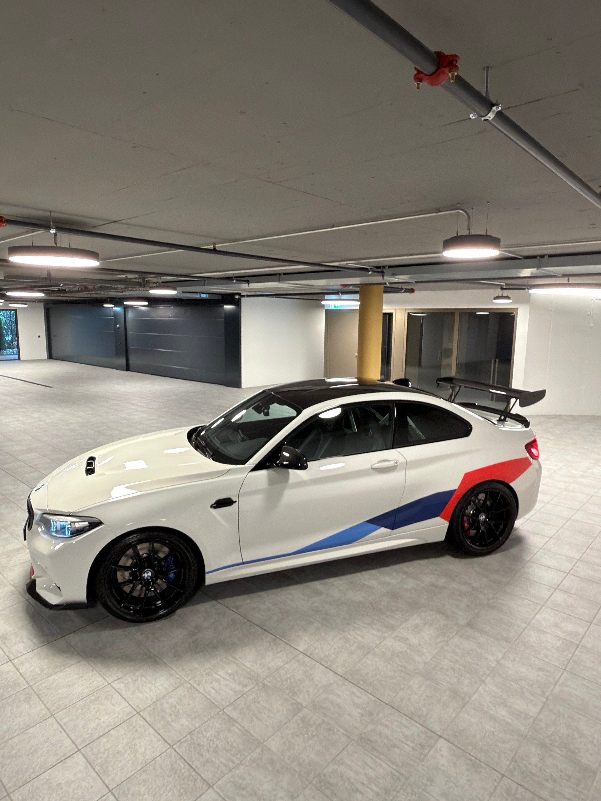 BMW M2 CS-image-3
