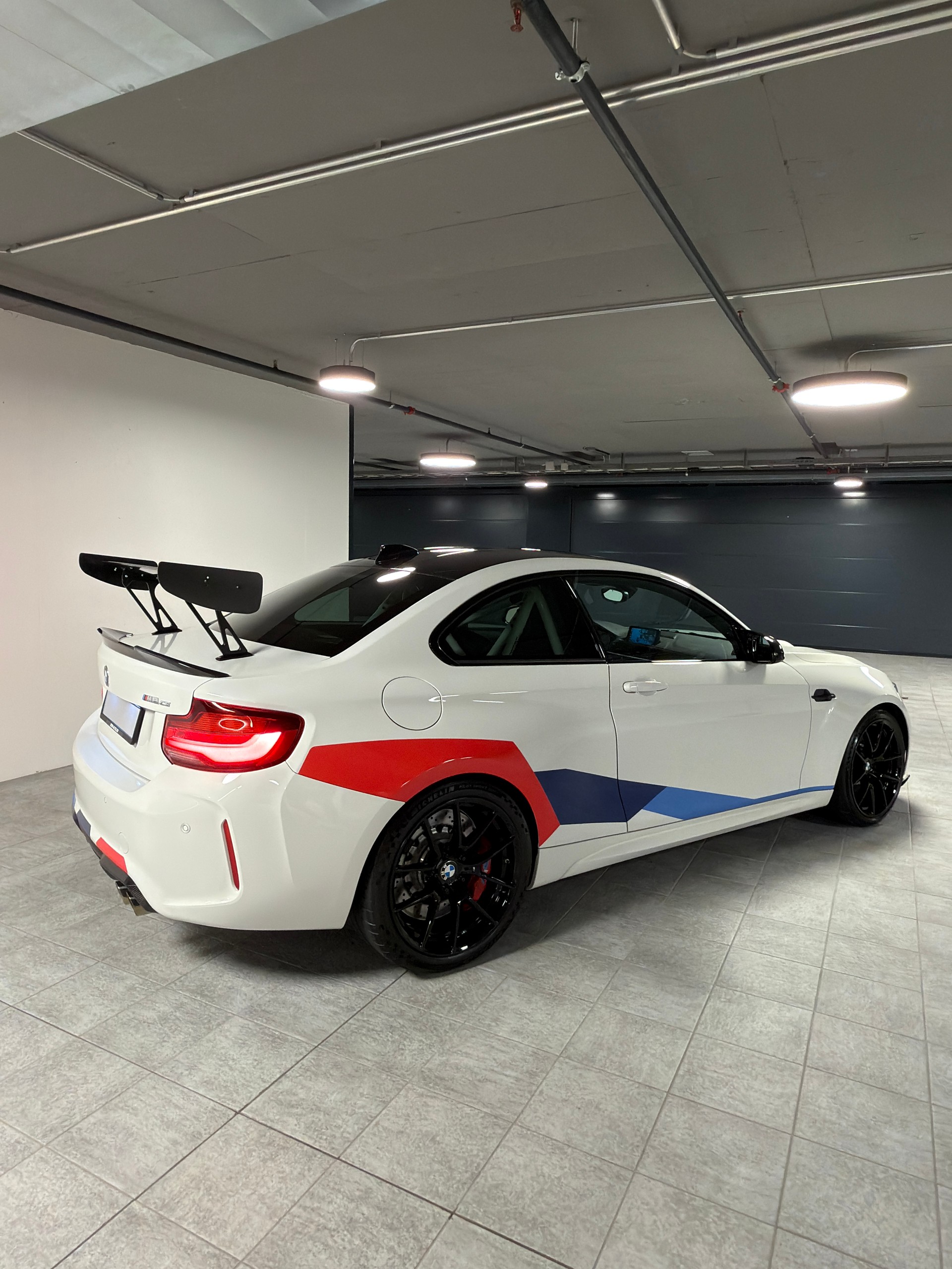 BMW M2 CS