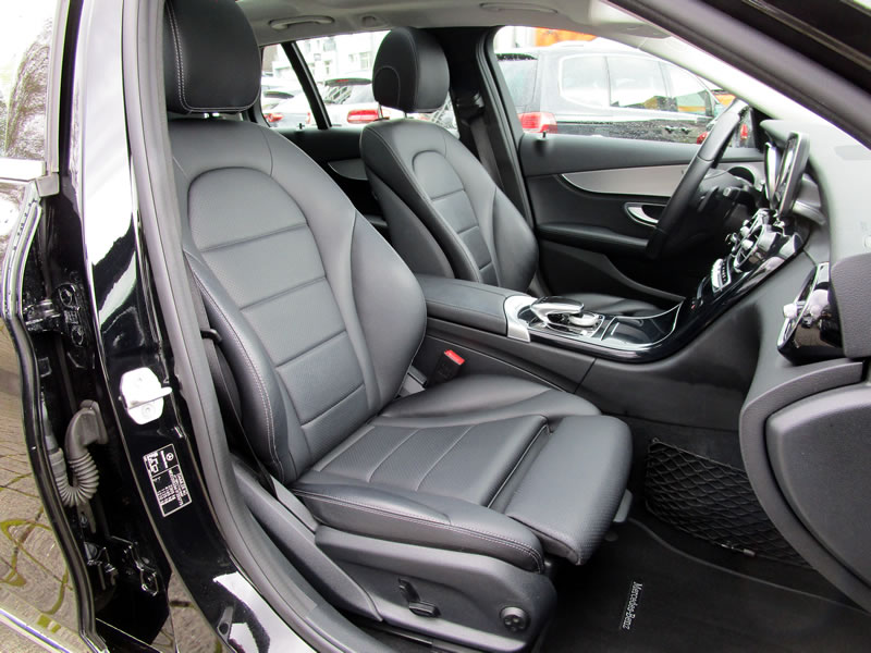 MERCEDES-BENZ C 400 Avantgarde 4Matic 7G-Tronic-image-12