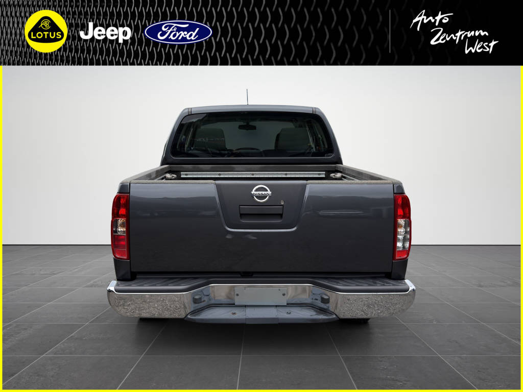 NISSAN Navara 2.5 dCi Double Cab SE-showroom-element-3