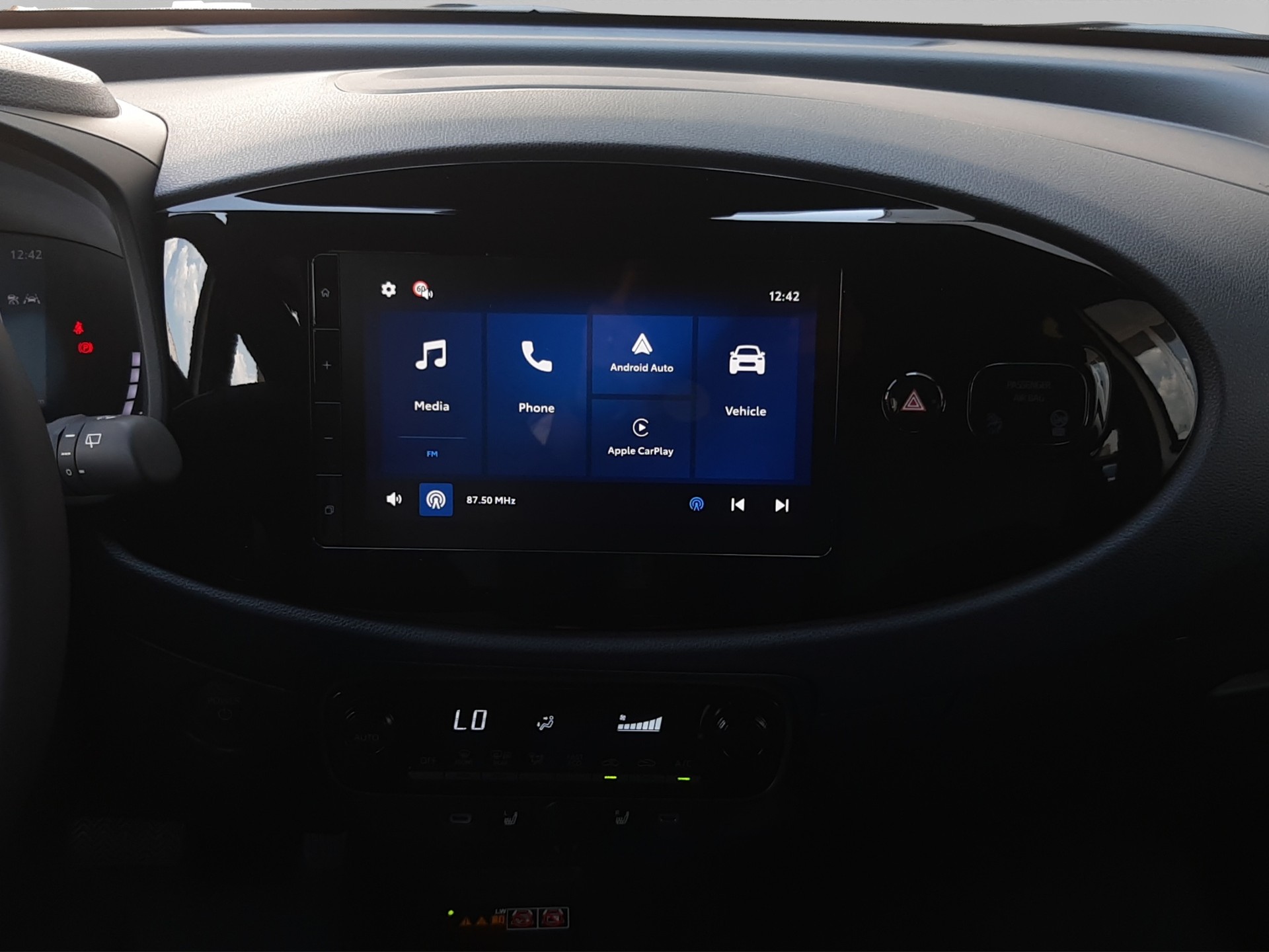 TOYOTA Aygo X 1.5 VVT-i HSD Comfort-image-13