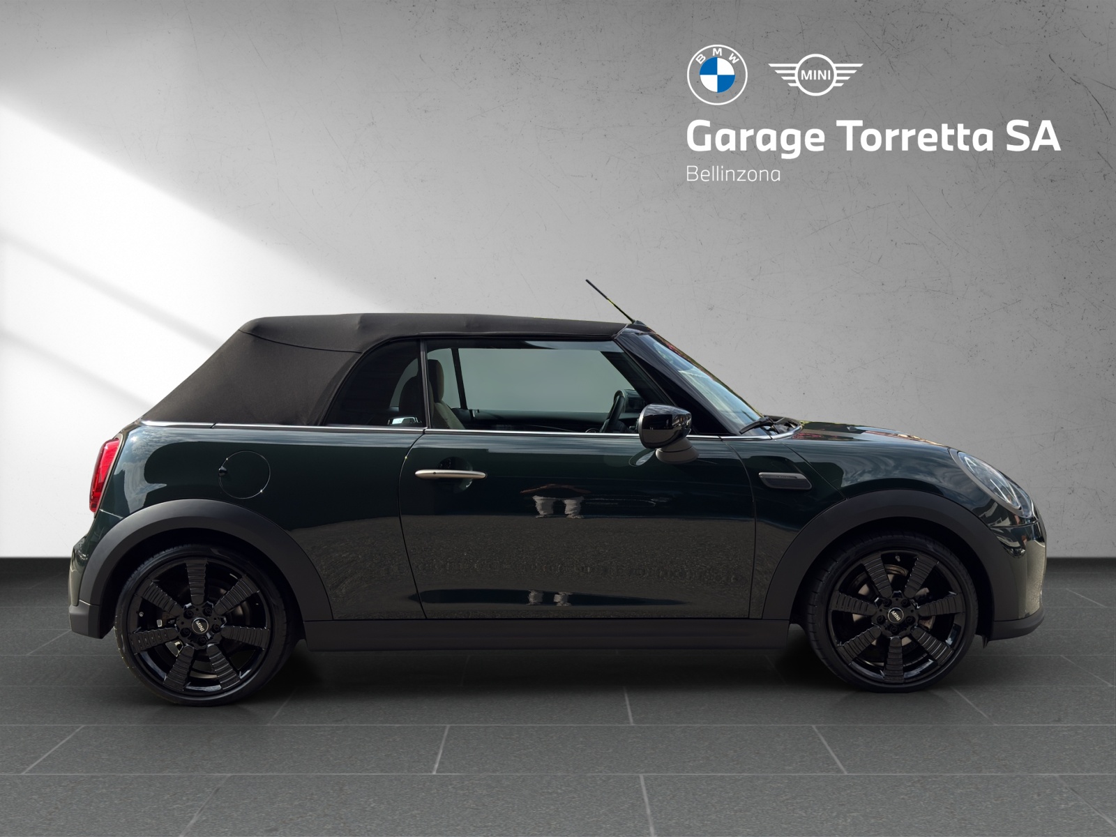 MINI Cooper Cabriolet Resolute Edition DKG-image-5
