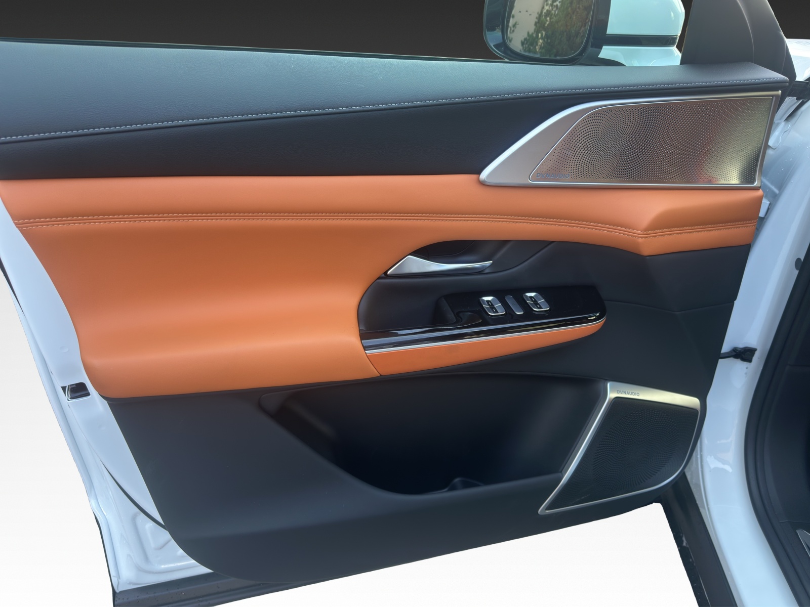 XPENG G9 93kWh Performance AWD-image-14