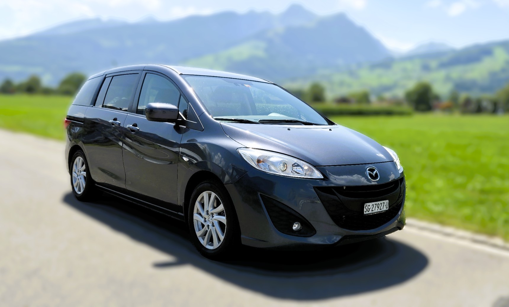 MAZDA 5 1.6 16V CD Confort-showroom-element-1