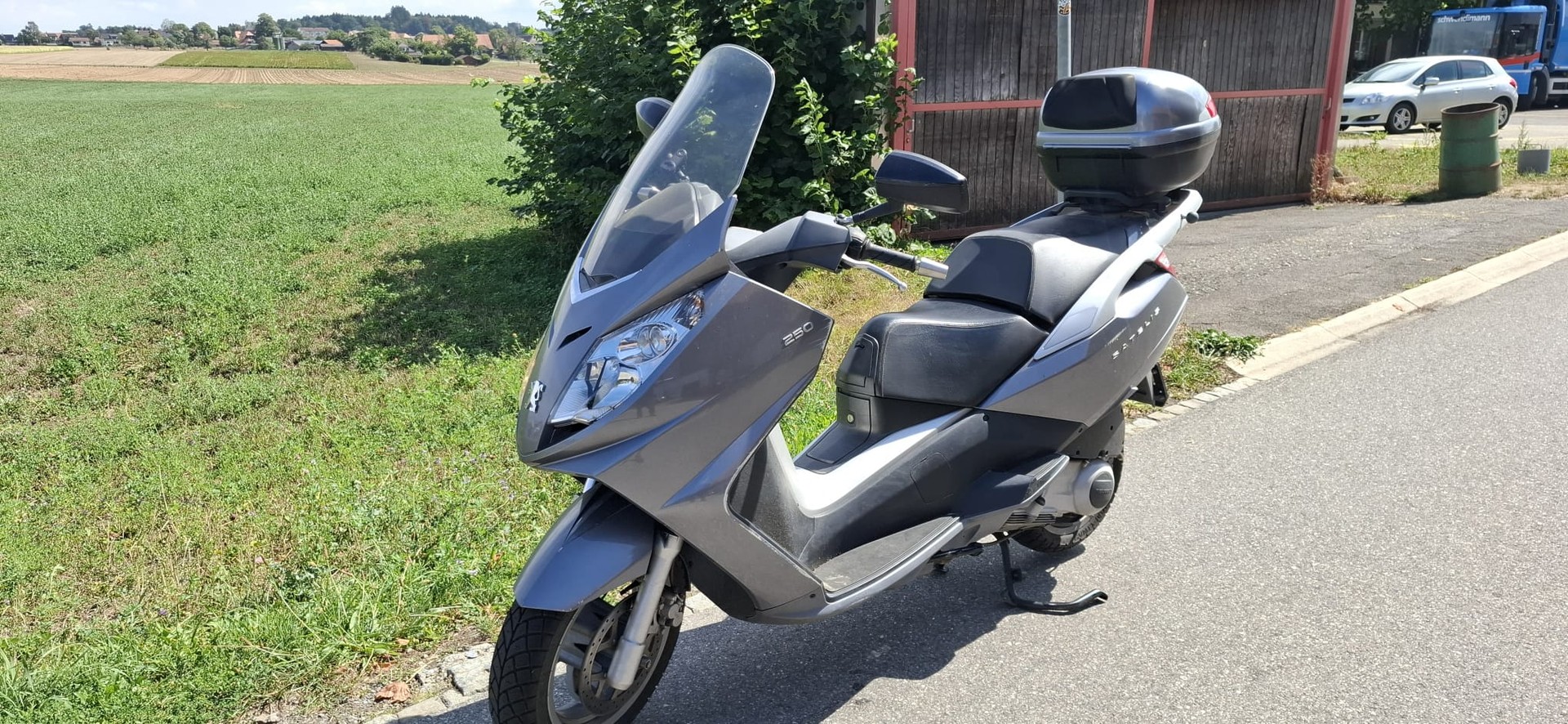 PEUGEOT Satelis 250 Executive ABS-image-5