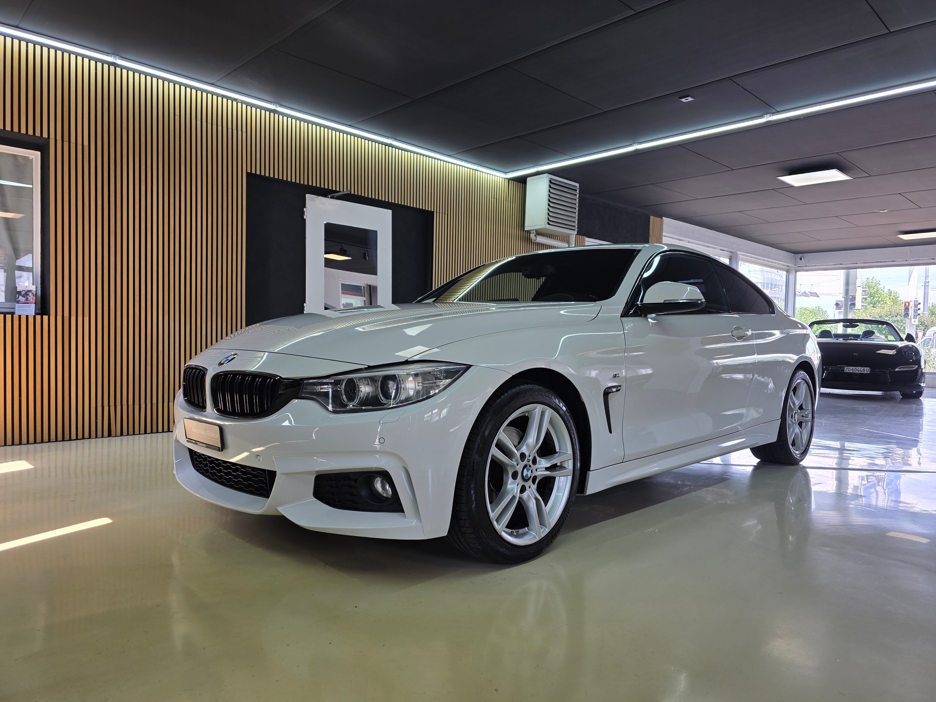 BMW 420d Coupé xDrive M-Sport Steptronic-showroom-element-2