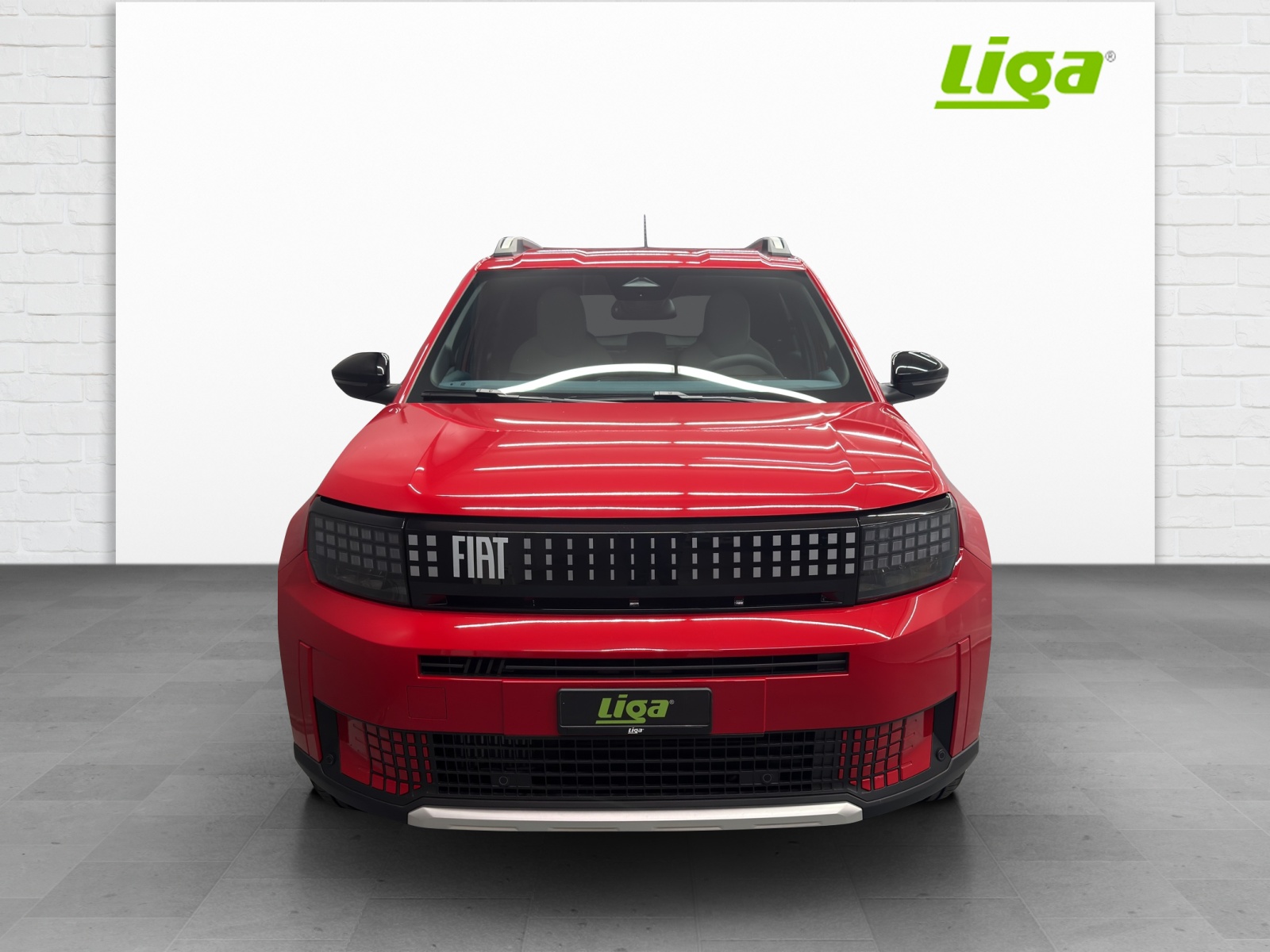FIAT Grande Panda Red BEV-showroom-element-1