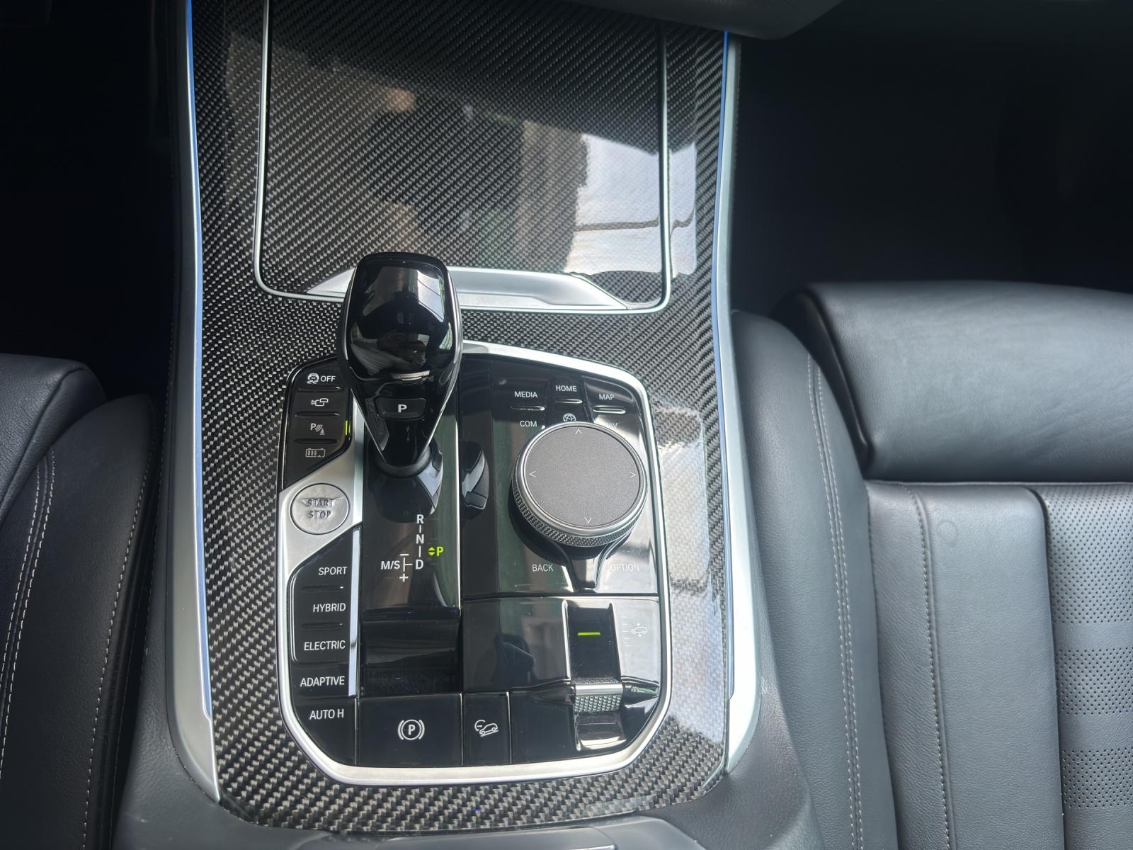BMW X5 45e xDrive SAG-image-13