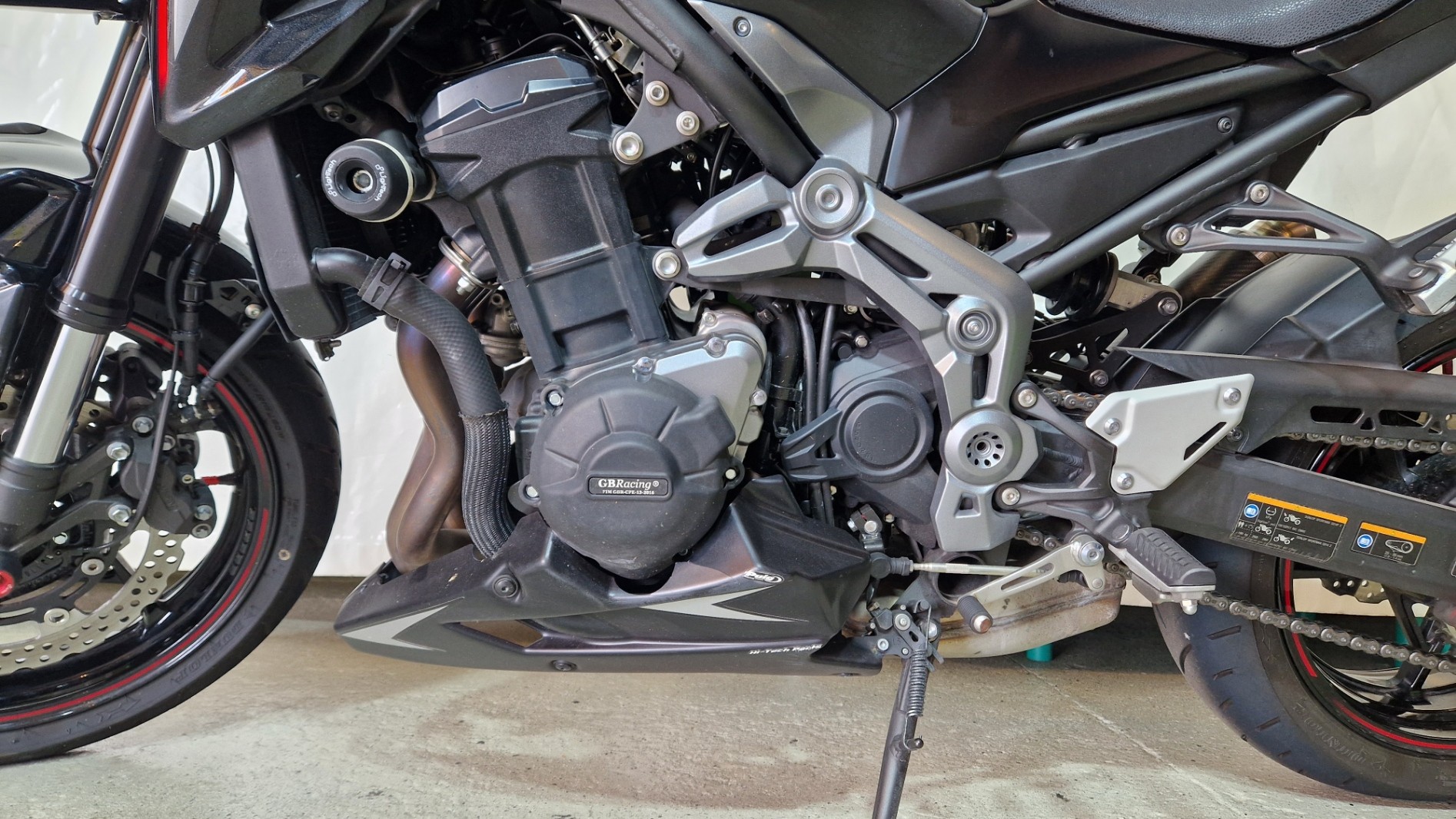 KAWASAKI Z 900, Black Edition, 35 KW (offen 92 KW)-image-4
