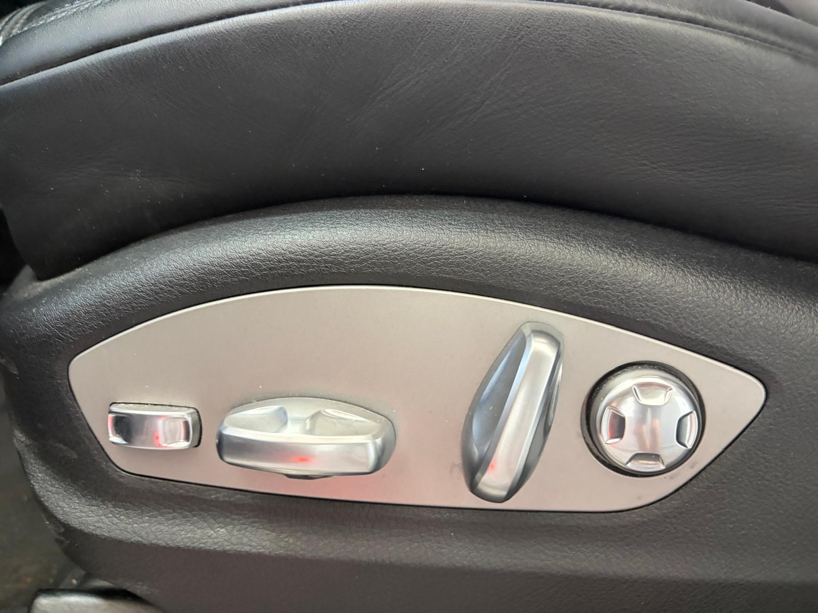 PORSCHE Macan S PDK - Attelage - Toit ouvrant-image-12