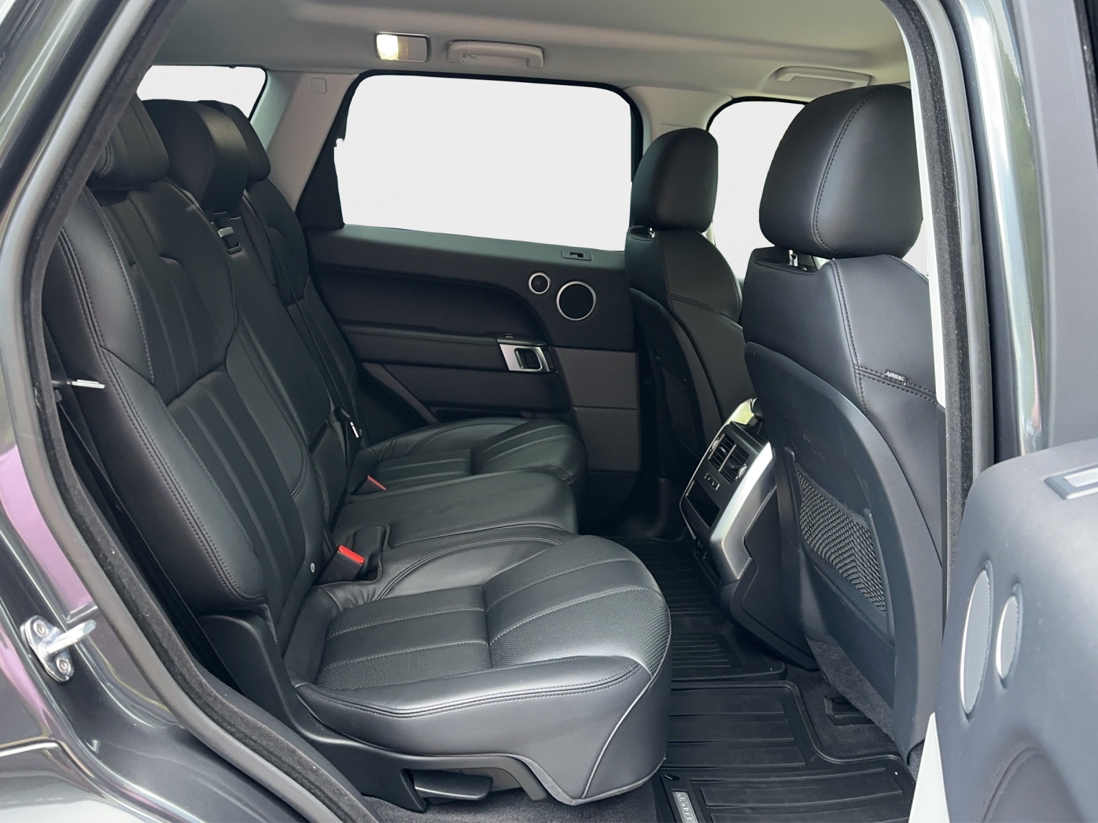 LAND ROVER Range Rover Sport 3.0 TDV6 SE Automatic-image-17