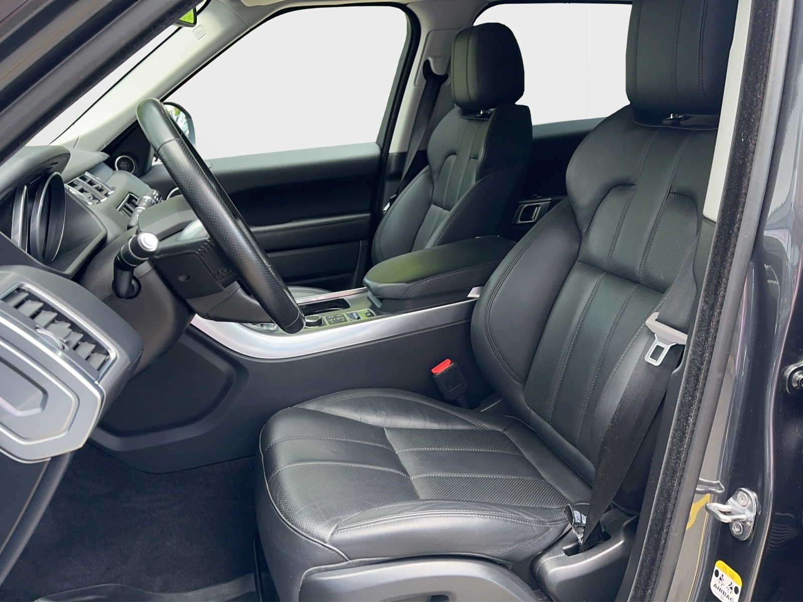 LAND ROVER Range Rover Sport 3.0 TDV6 SE Automatic-image-10
