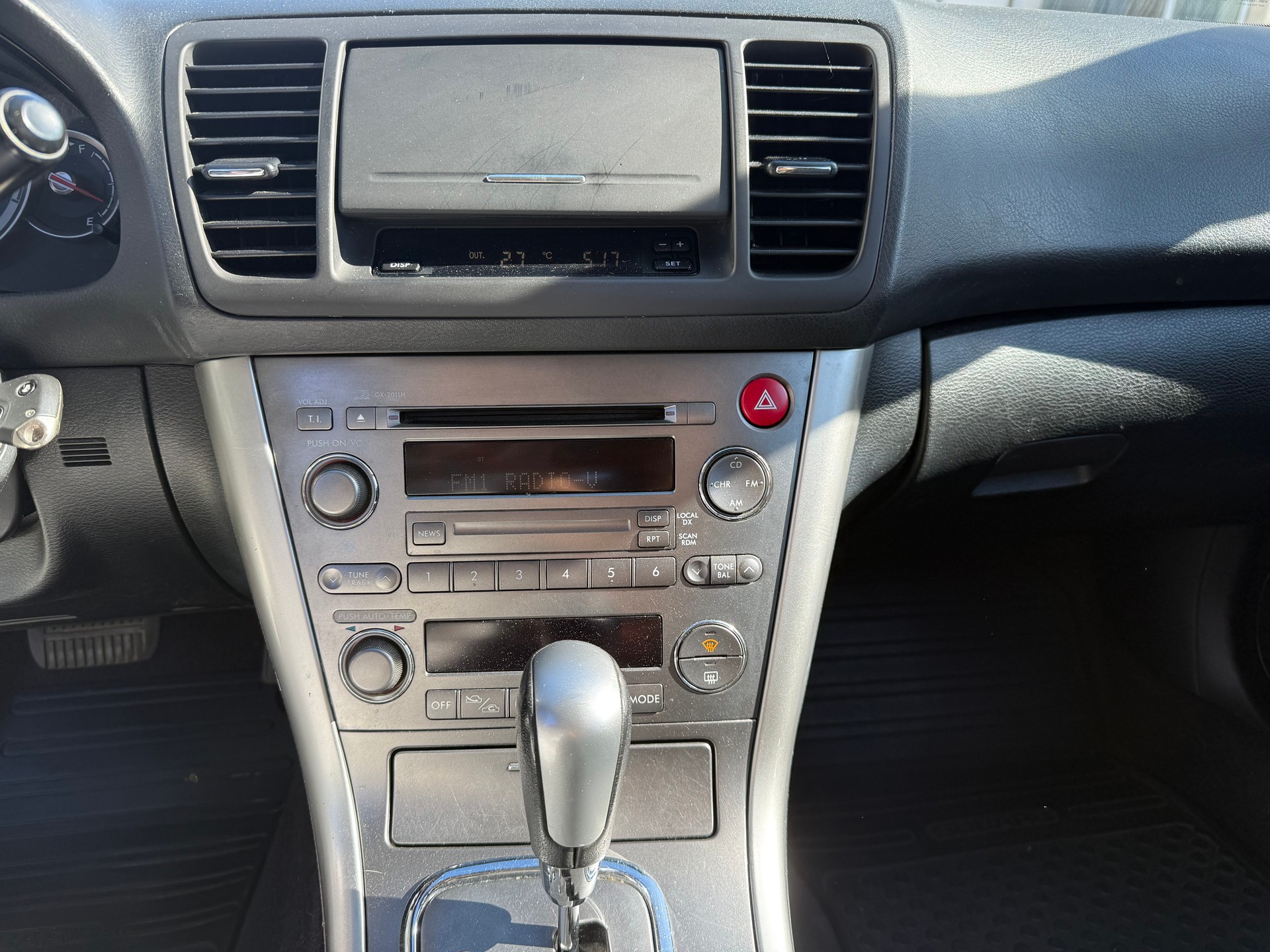 SUBARU Outback 2.5i AWD-image-6