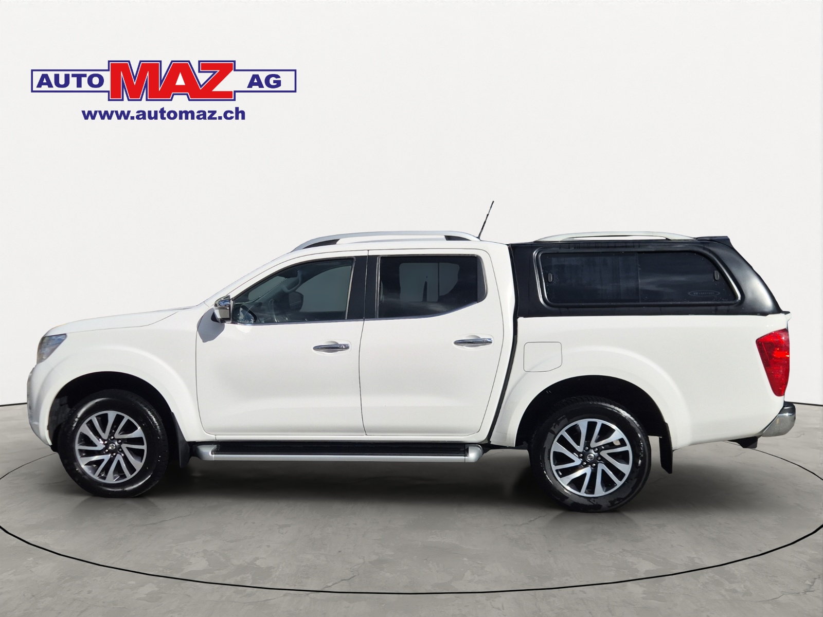 NISSAN Navara Double Cab N-Connecta 2.3 dCi 4WD-showroom-element-1