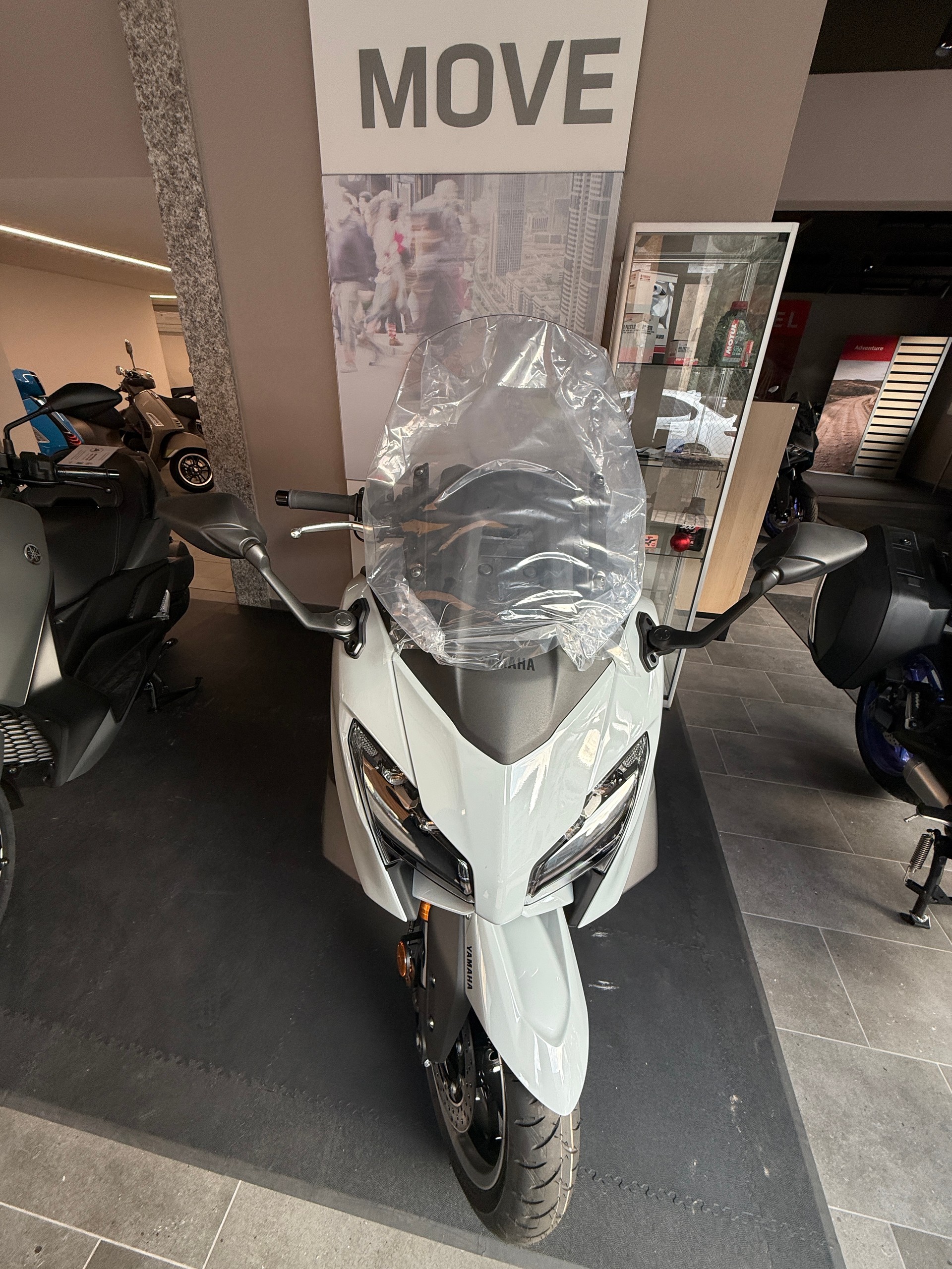 YAMAHA Teck Max-image-0