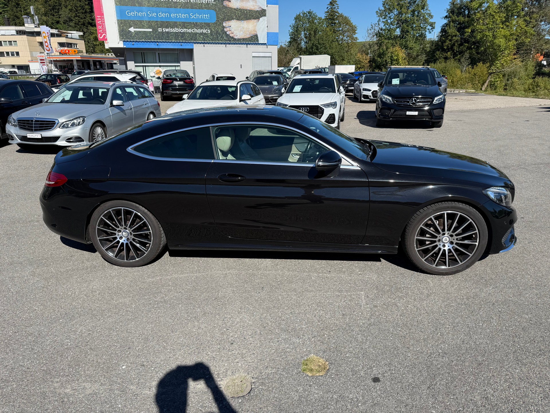 MERCEDES-BENZ C 180 AMG Line Coupé-showroom-element-3