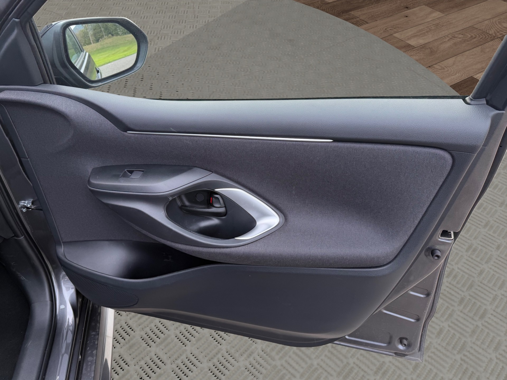 MAZDA 2 Hybrid Centre-line-image-14
