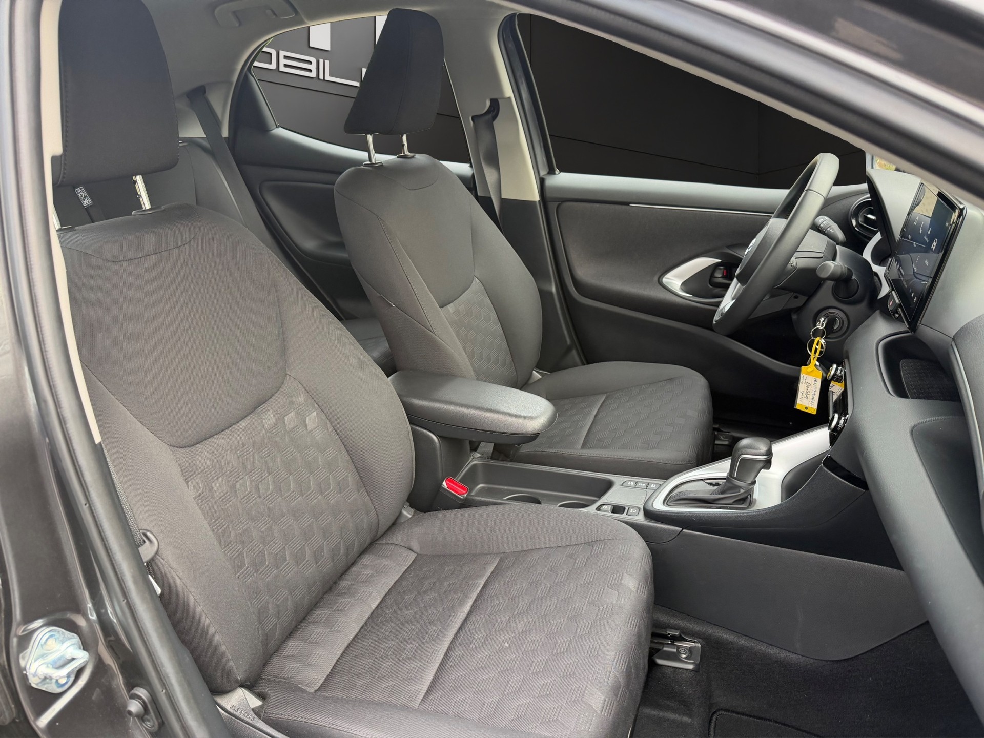 MAZDA 2 Hybrid Centre-line-image-13