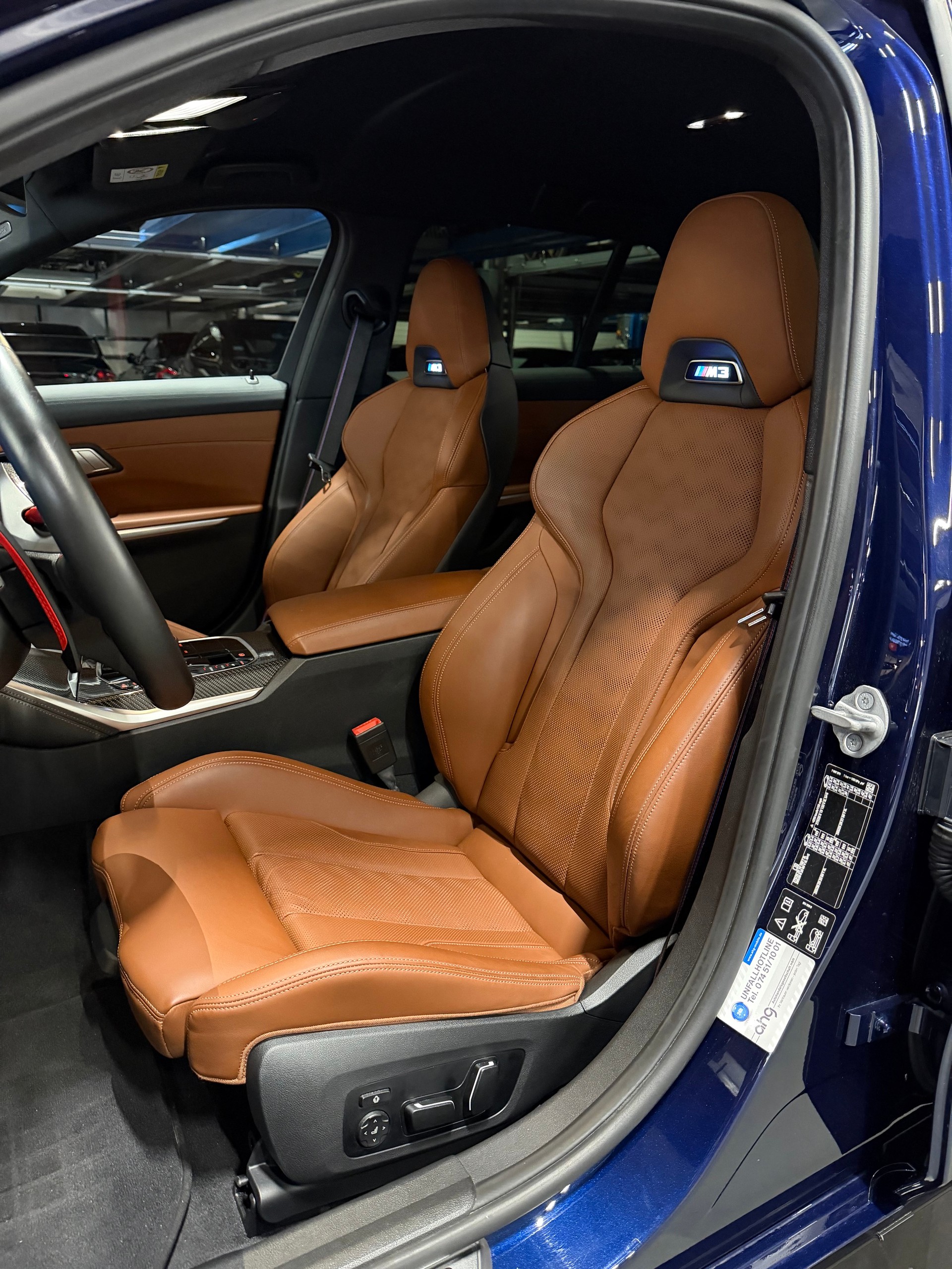 BMW M3 Touring xDrive Comp. M *Tanzanite Blue/Tartufo int*-image-9