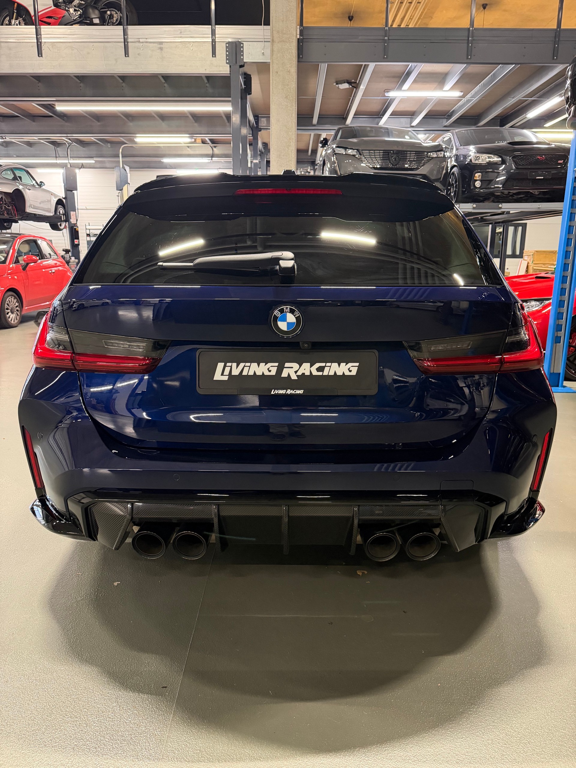 BMW M3 Touring xDrive Comp. M *Tanzanite Blue/Tartufo int*-showroom-element-3