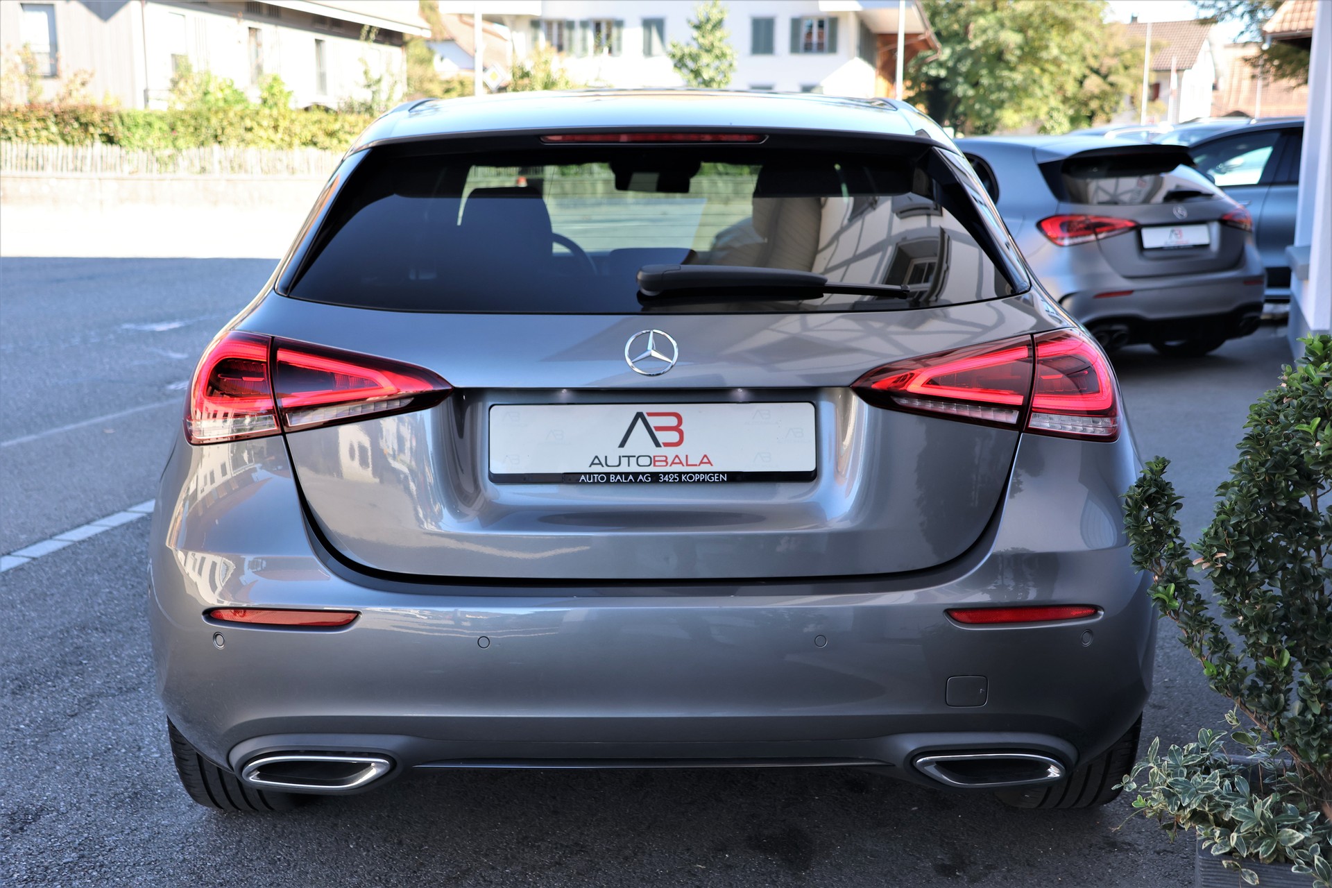 MERCEDES-BENZ A 180 Night Star 7G-DCT (CH)-image-6