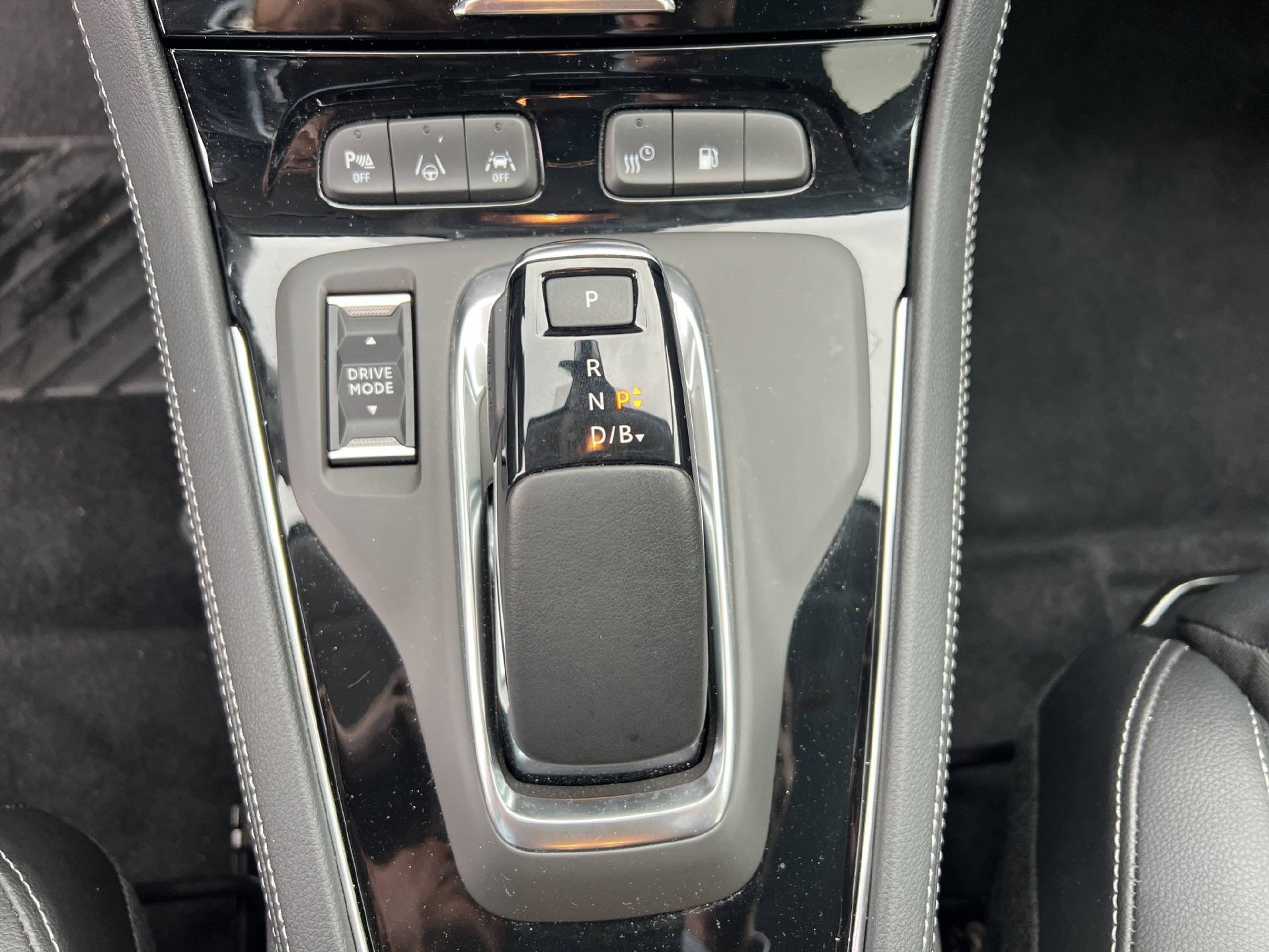 OPEL Grandland-image-12