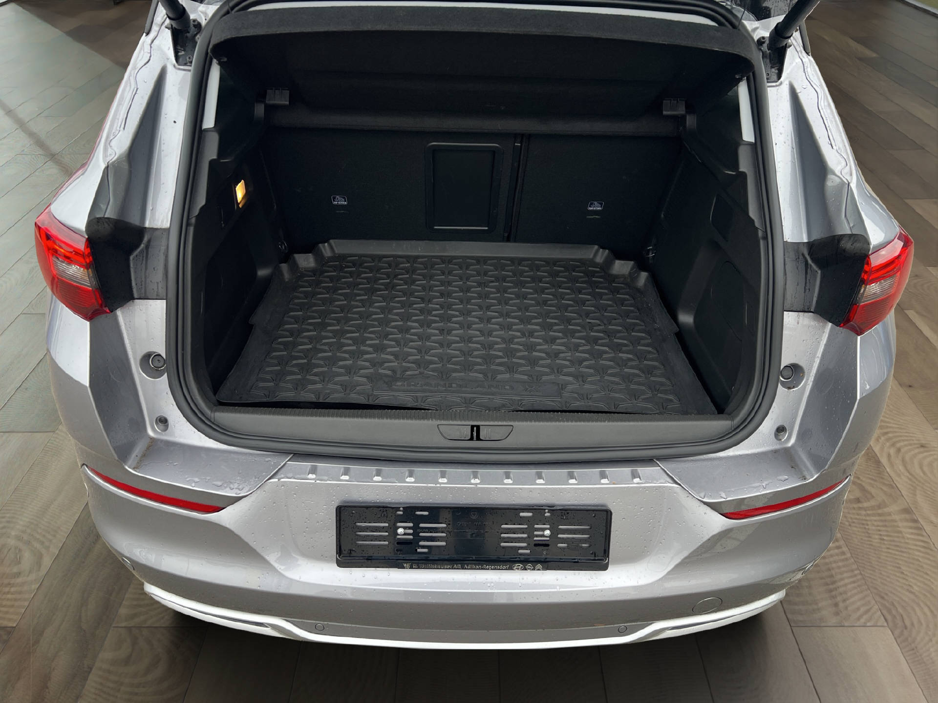 OPEL Grandland-image-14